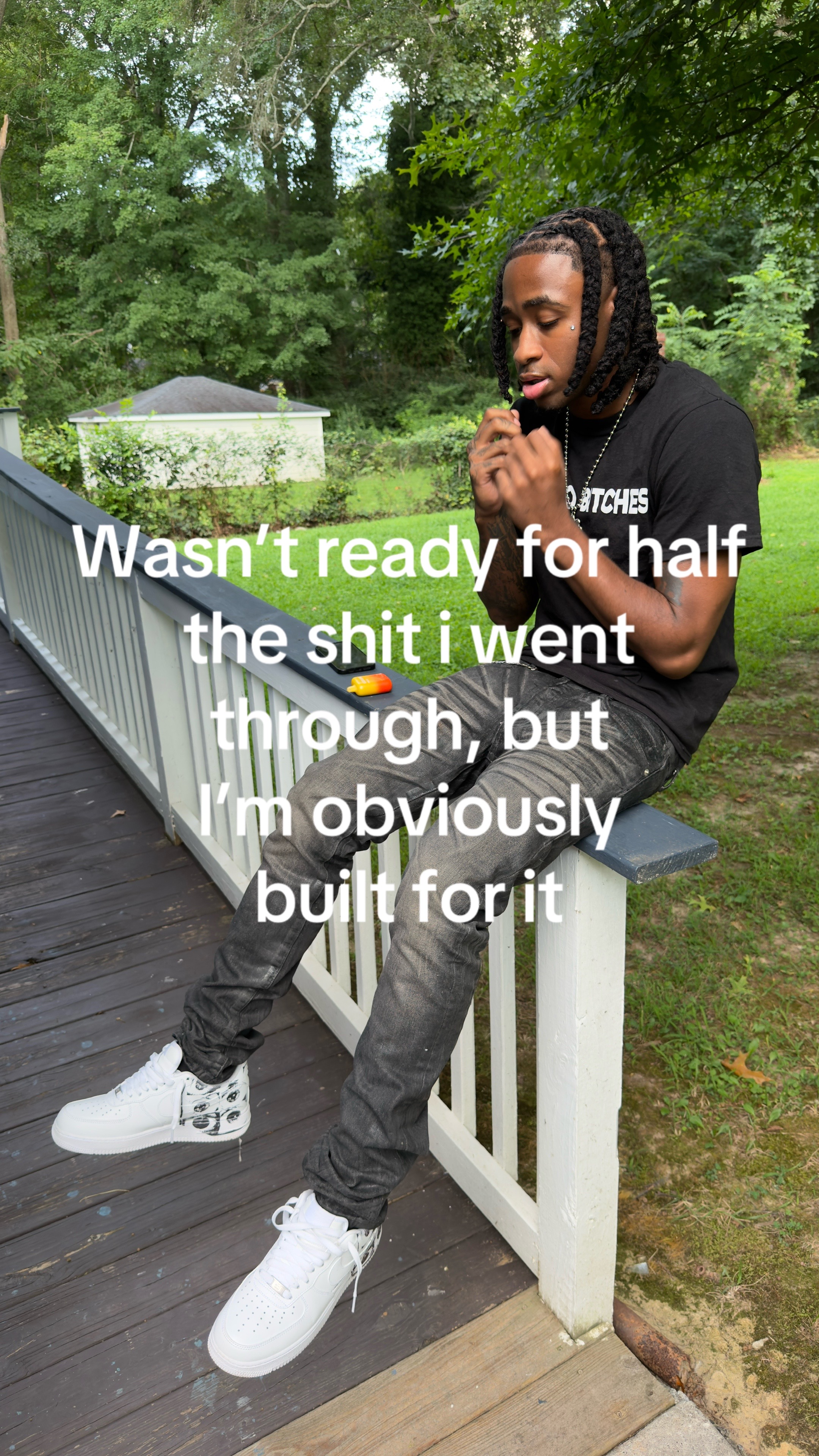 @️
