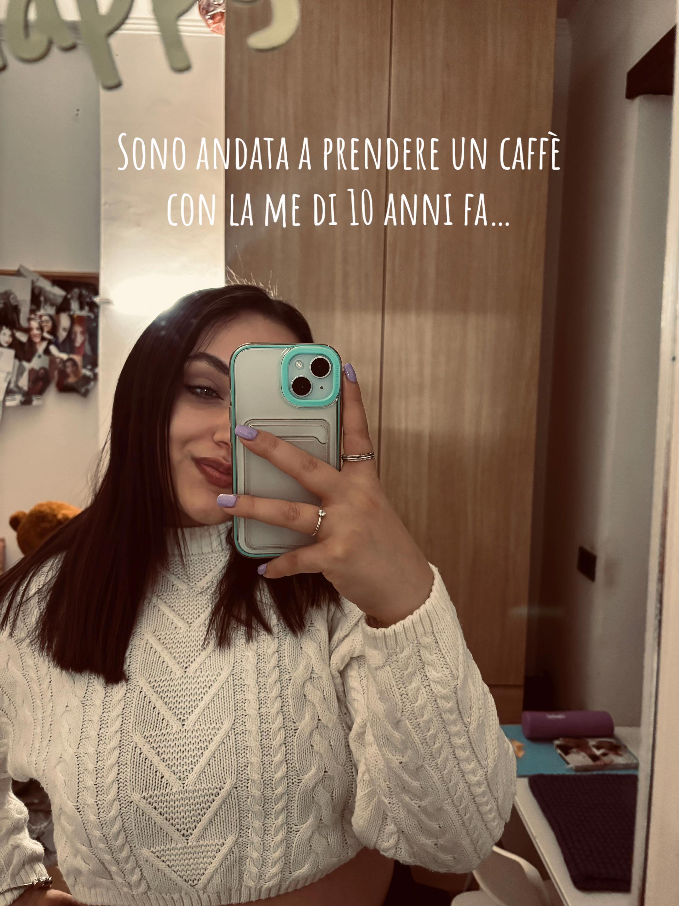 @yleniaaa