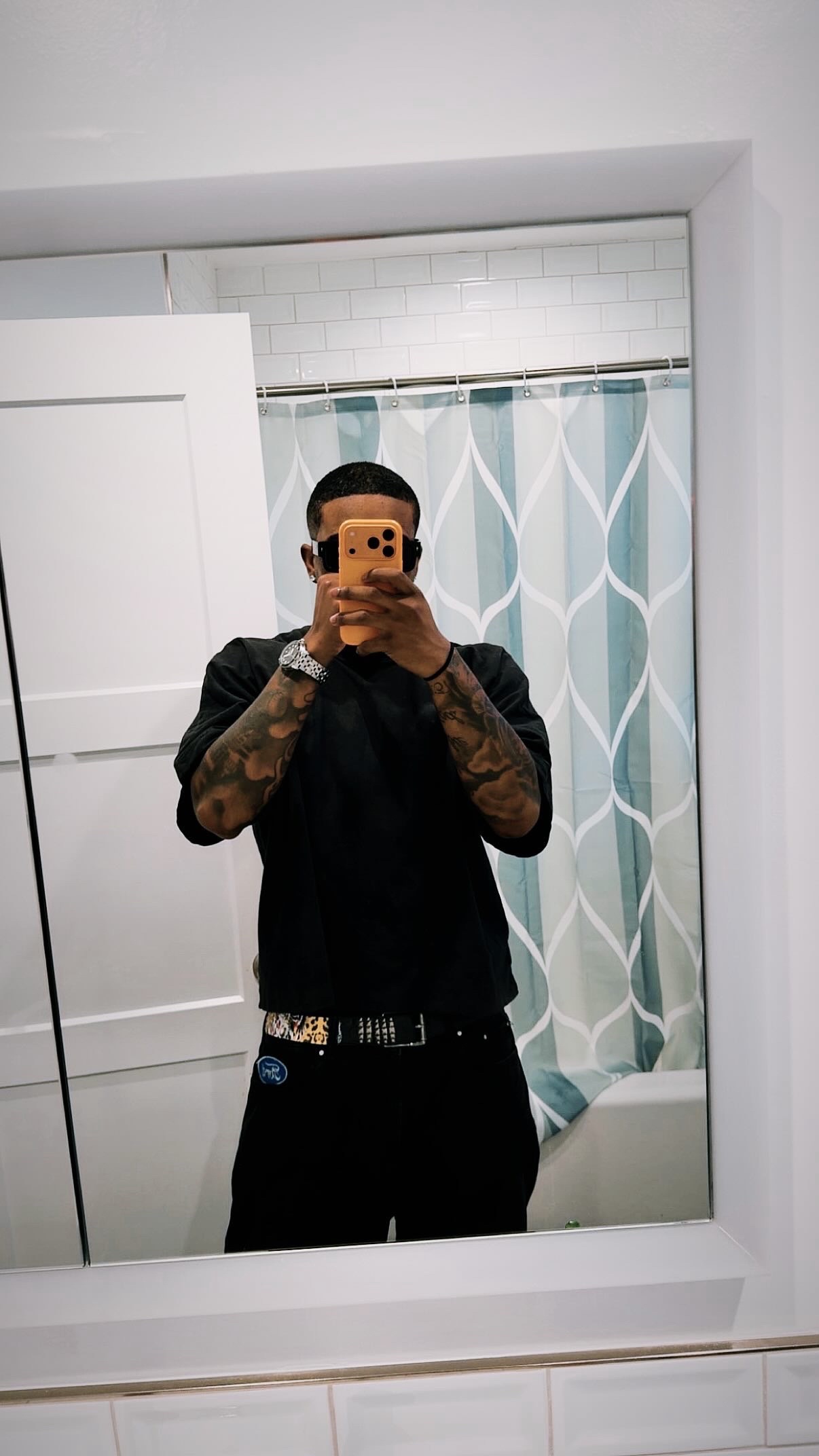 @4amchase