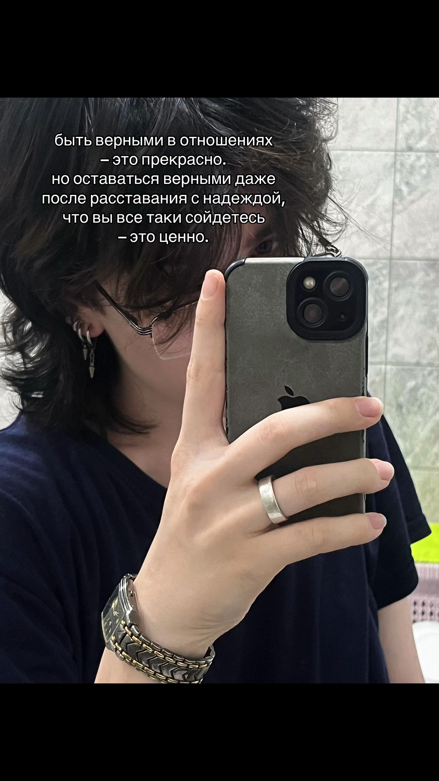 @elya🚩