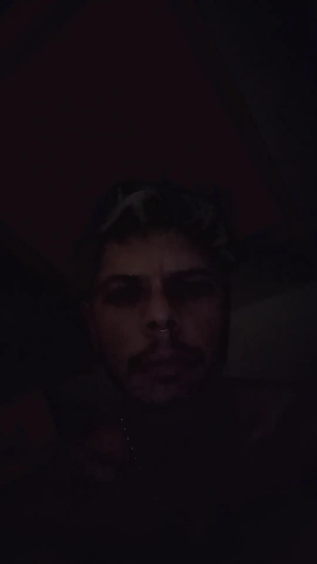 @Adryun.