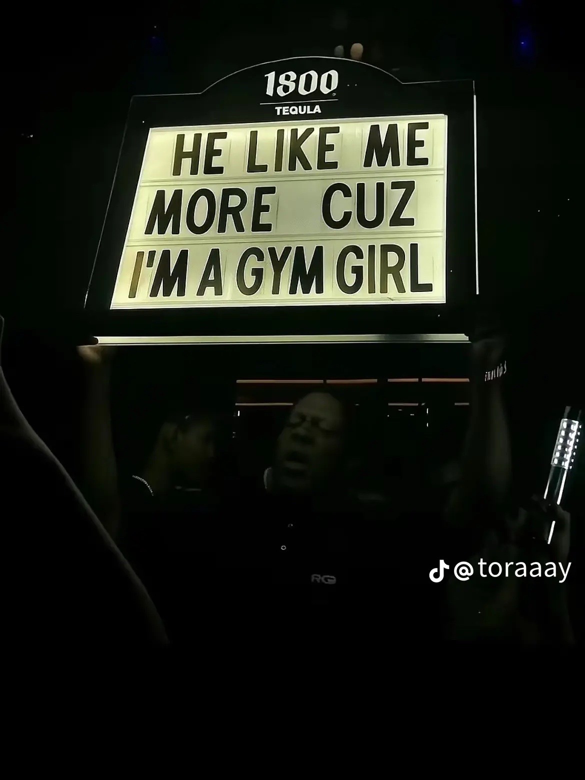 @Leslie