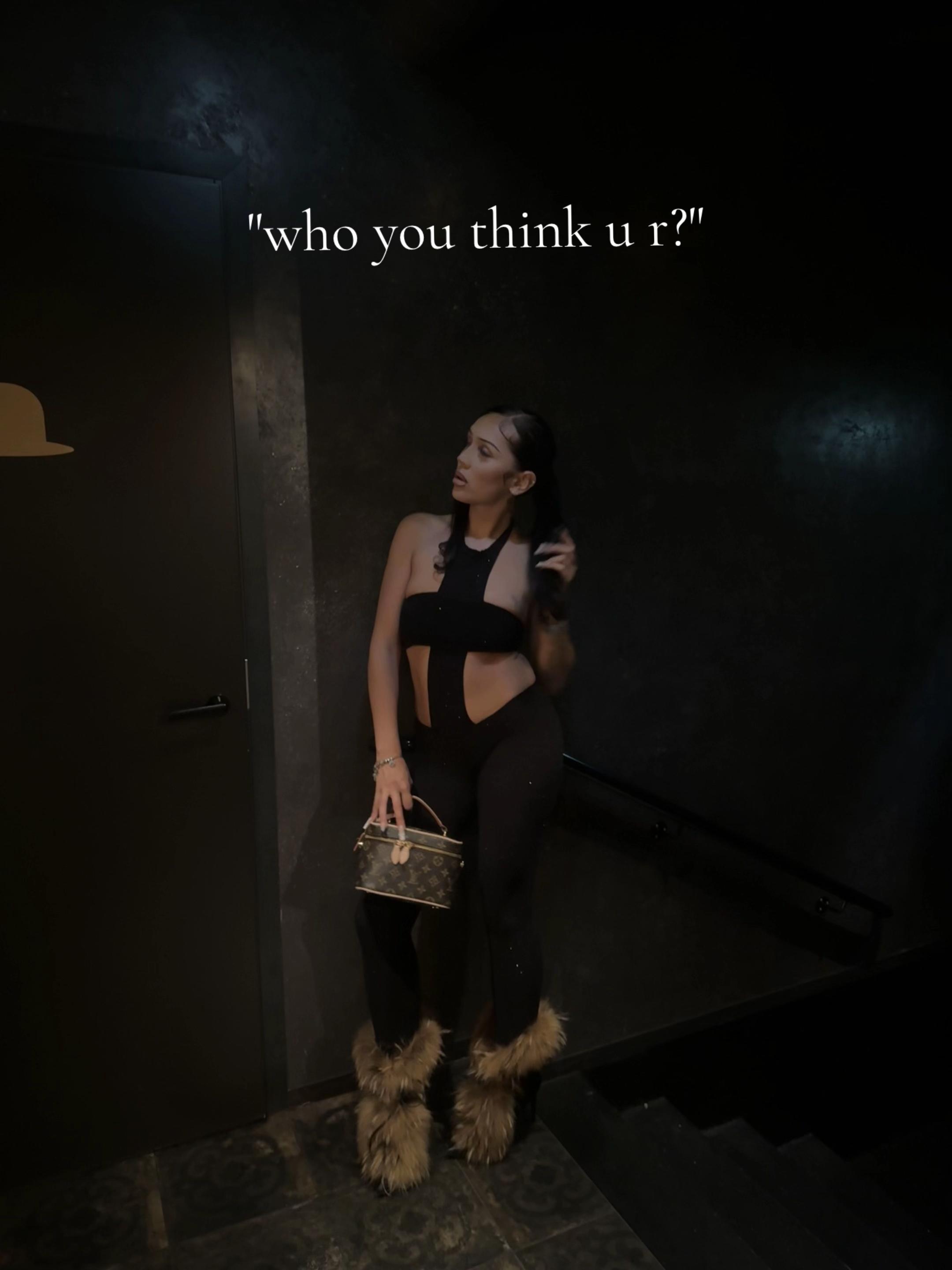 @Mandy ᥫ᭡