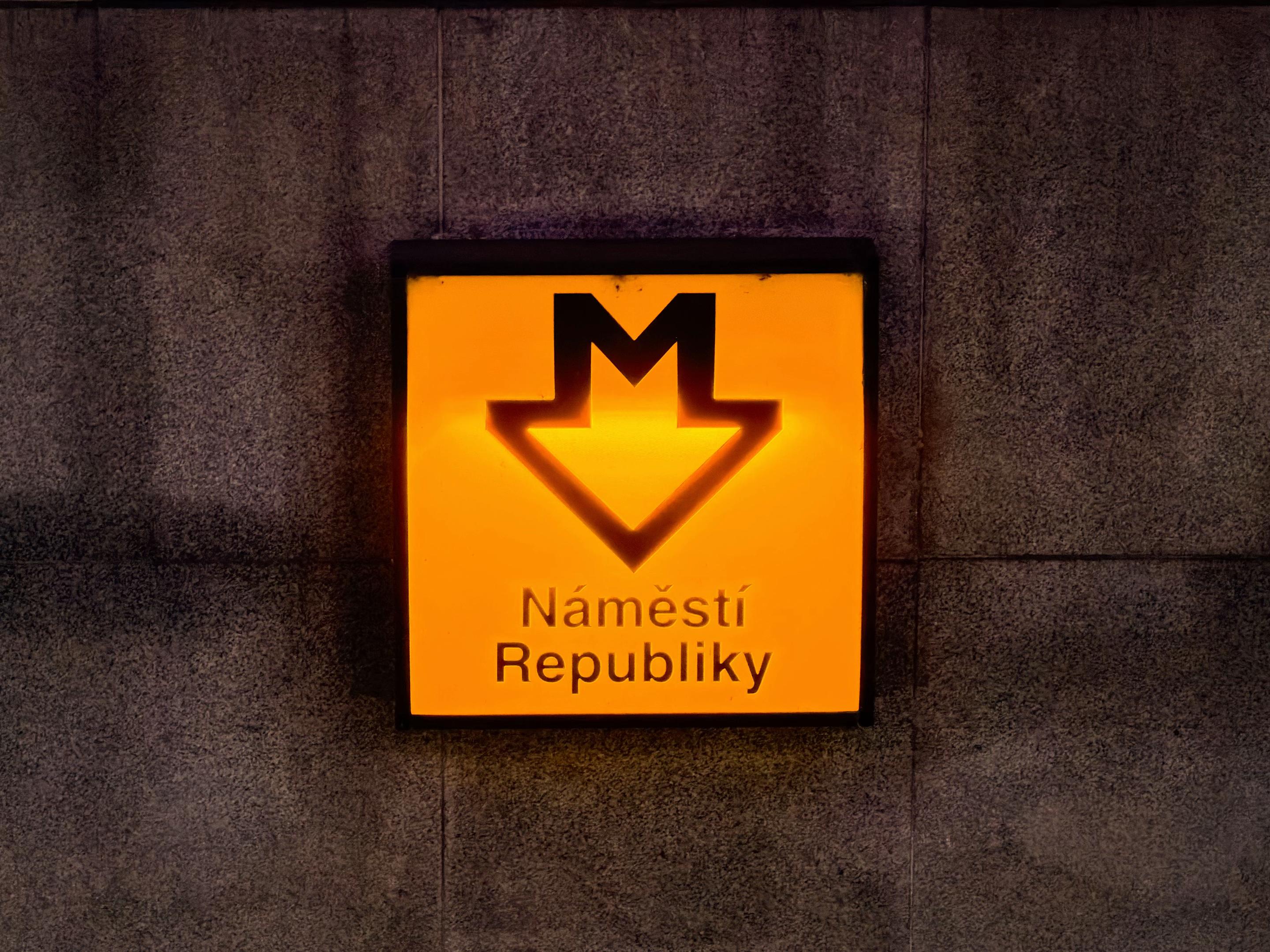 @Veselin Kolev | Metro
