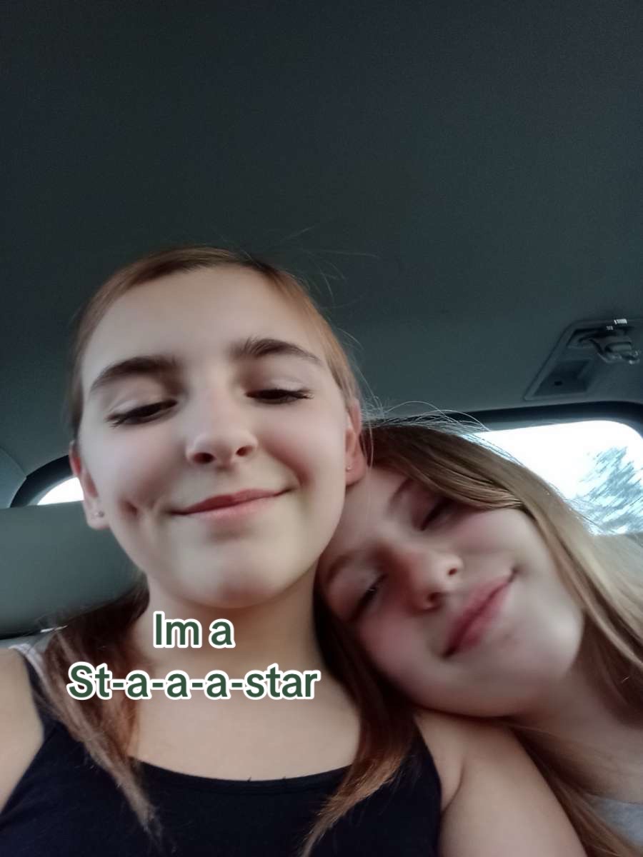 @🪐🦴Oliver🦴🪐