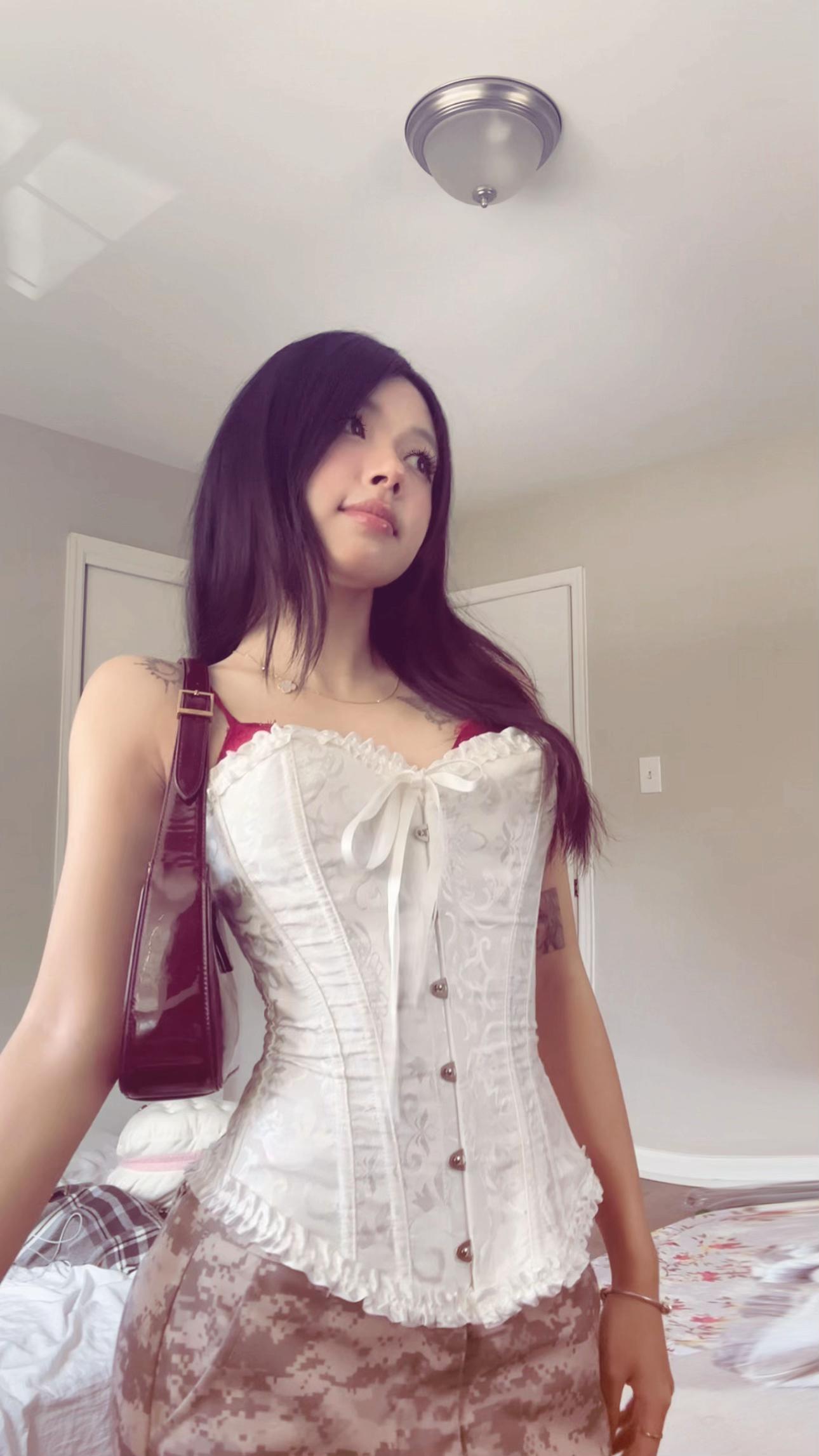 @cô pé thỏ hay sốt