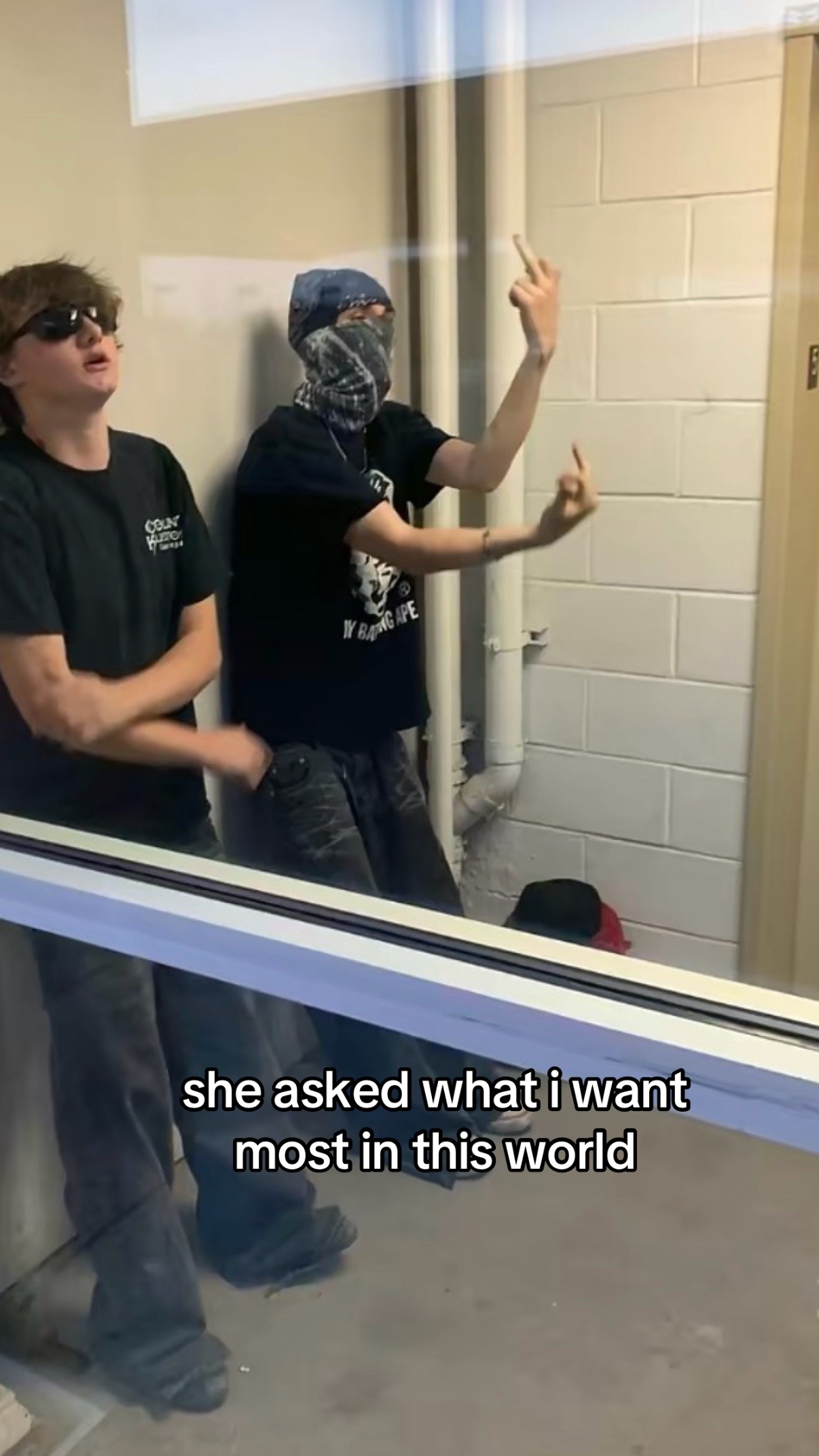 @Luhvryoffical