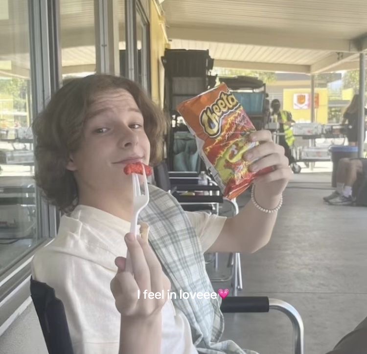 @B A U 🕷️