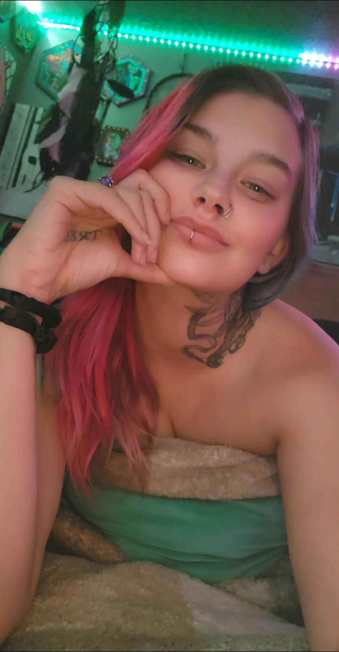 @LeiraKitty