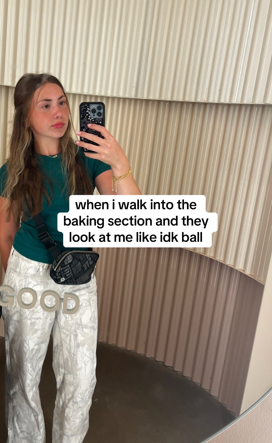 @bella