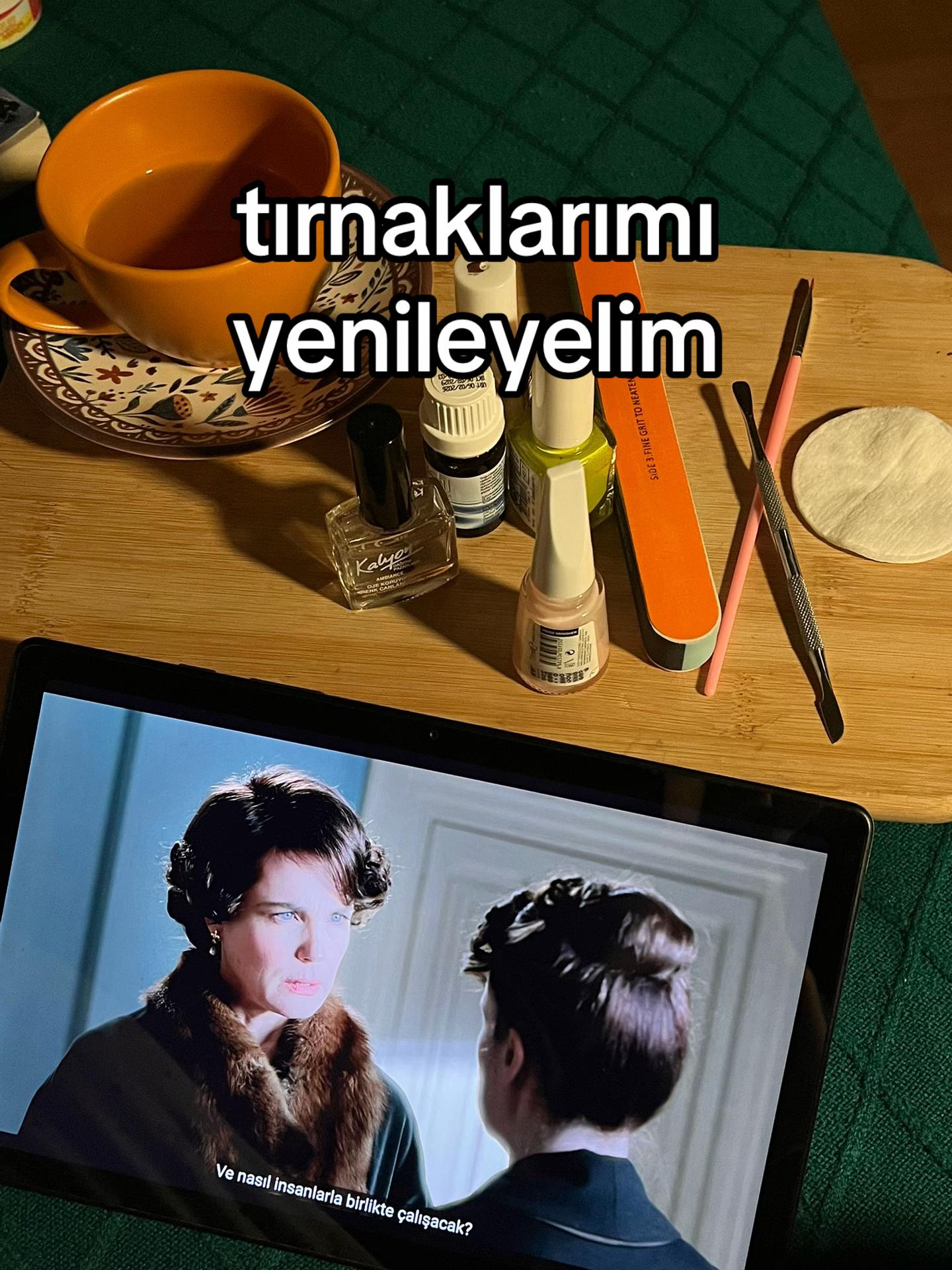 @selenika 🔮