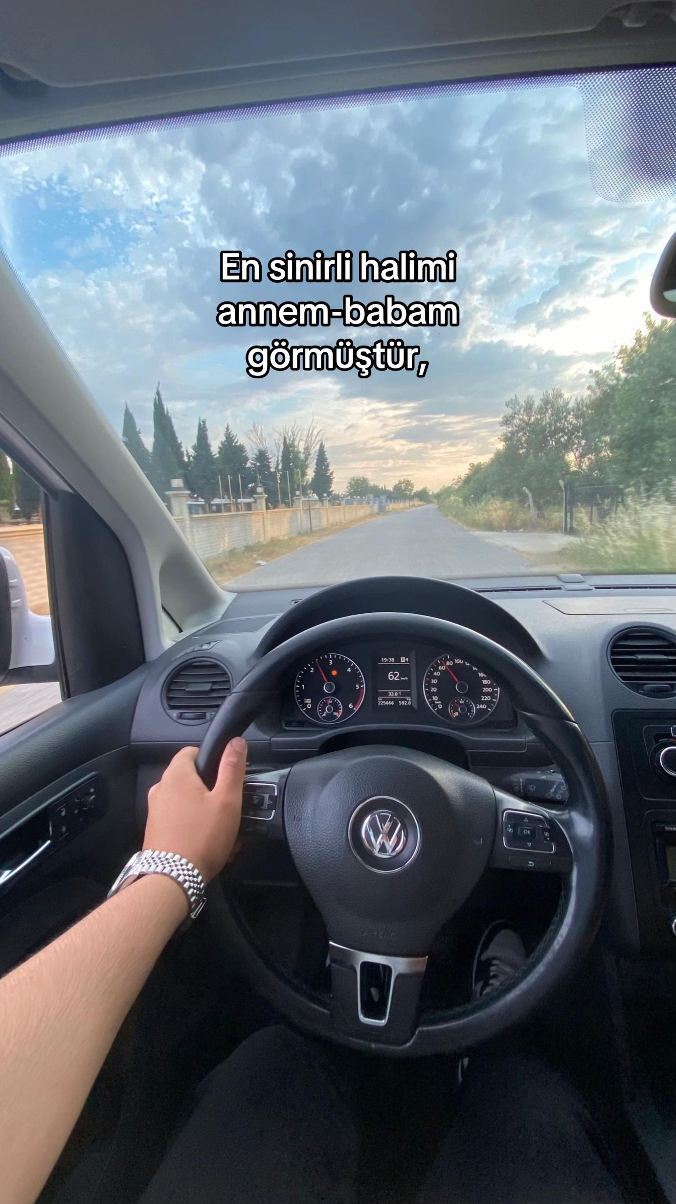 @Ahmet Emin🇹🇷
