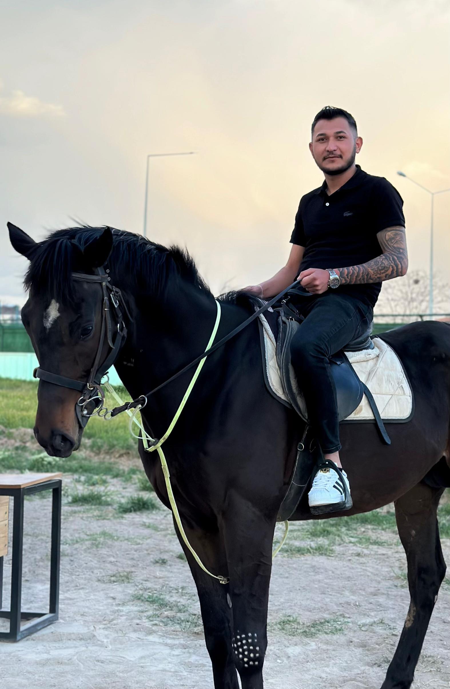 @Emir Öztürkk