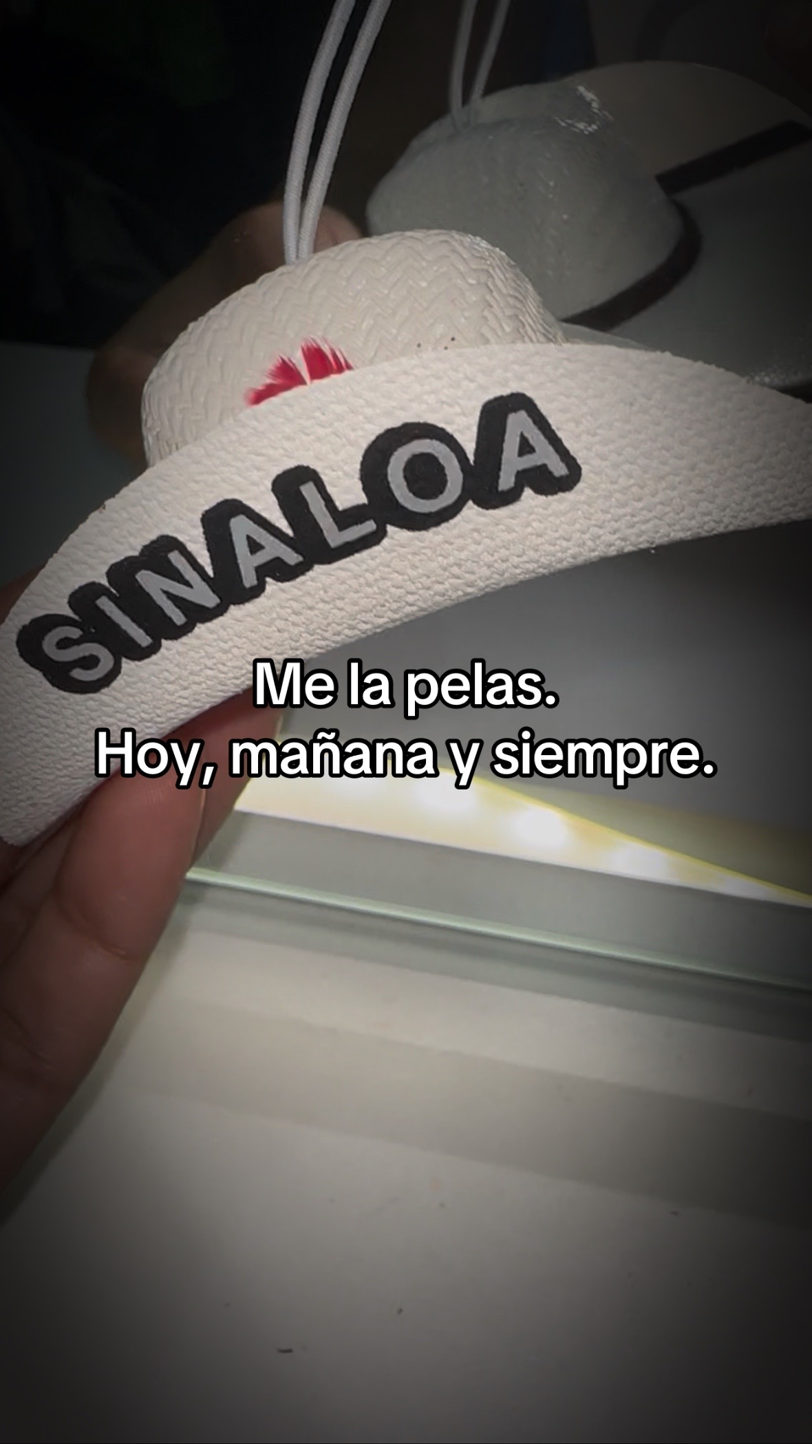 @️Angie Cast