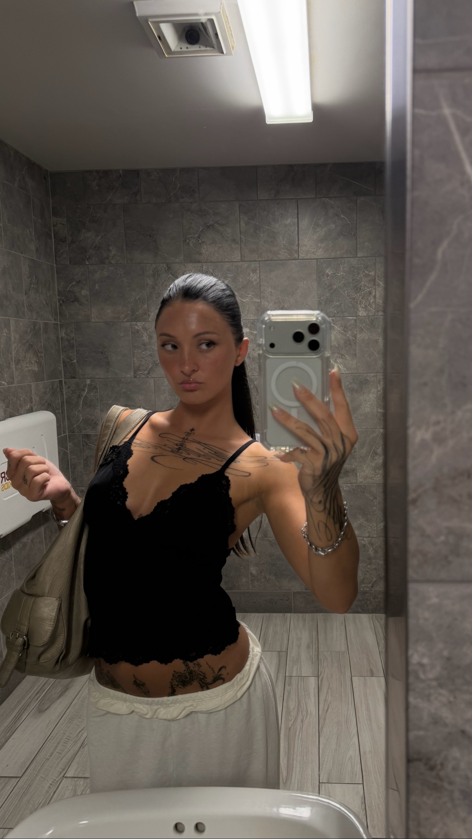@miaashleyyy_
