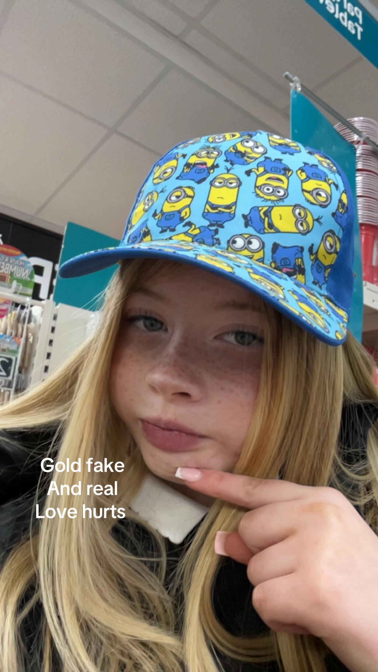 @lily_ella13
