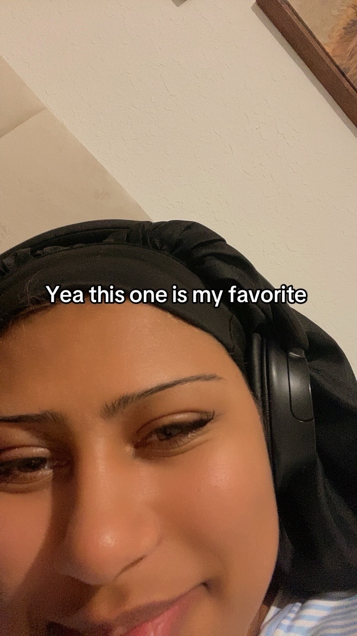 @𝒵𝒶𝓇𝒾🪽