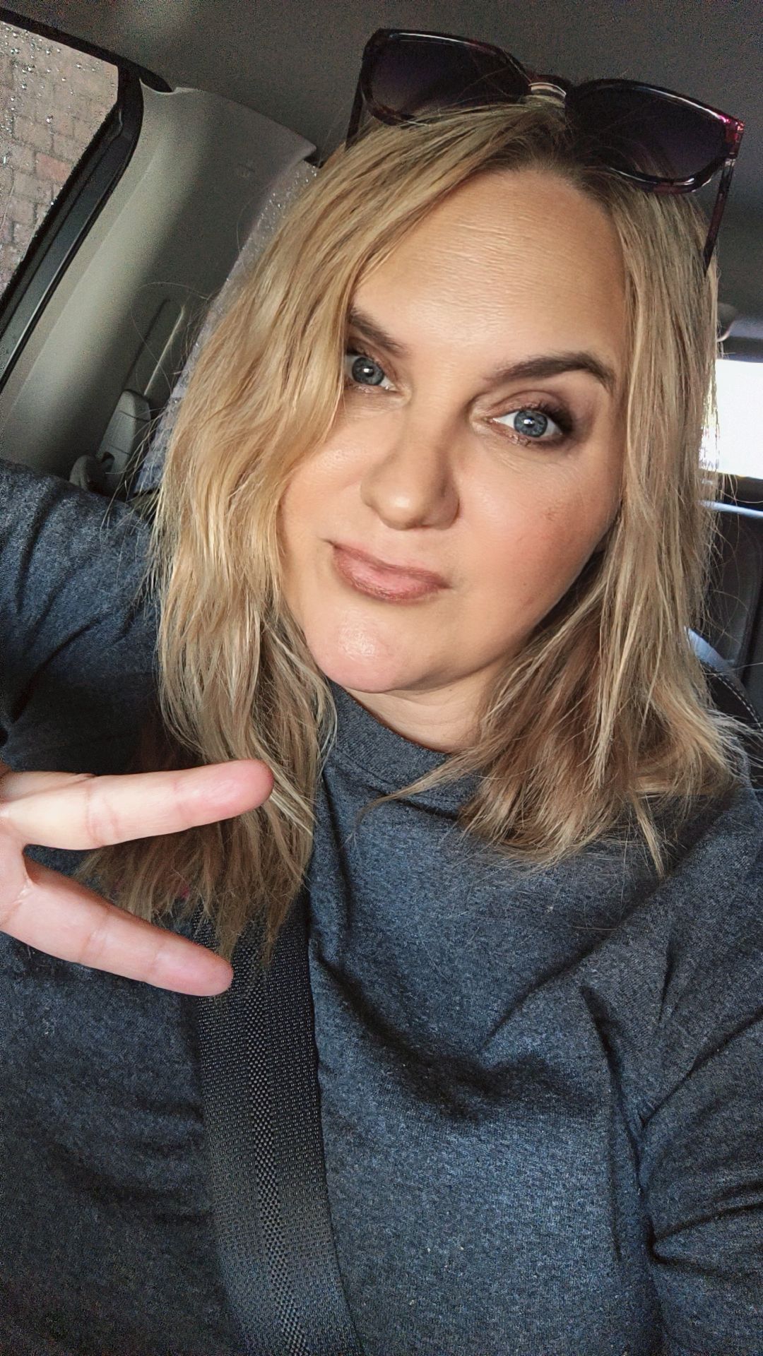 @AshleyChalet