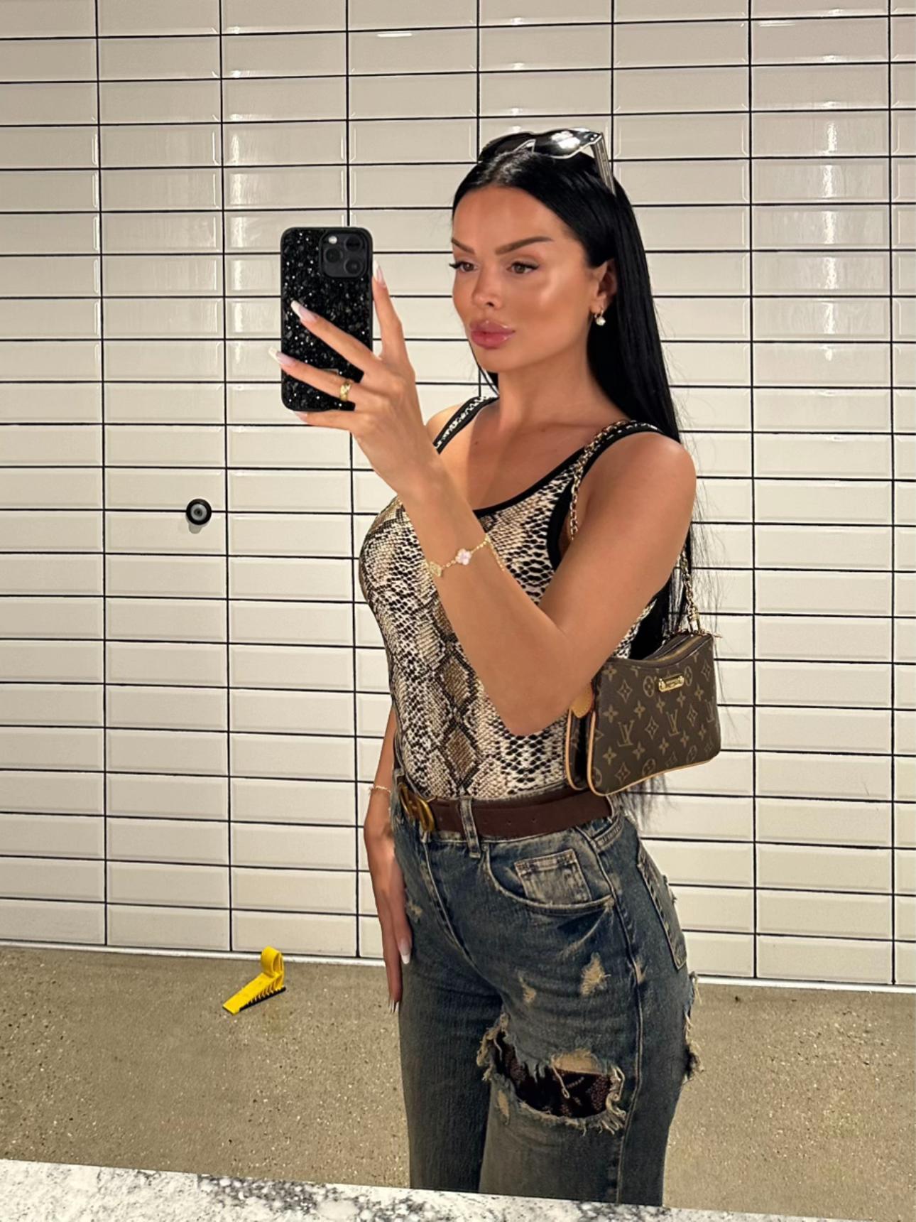 @Eleni 🌺