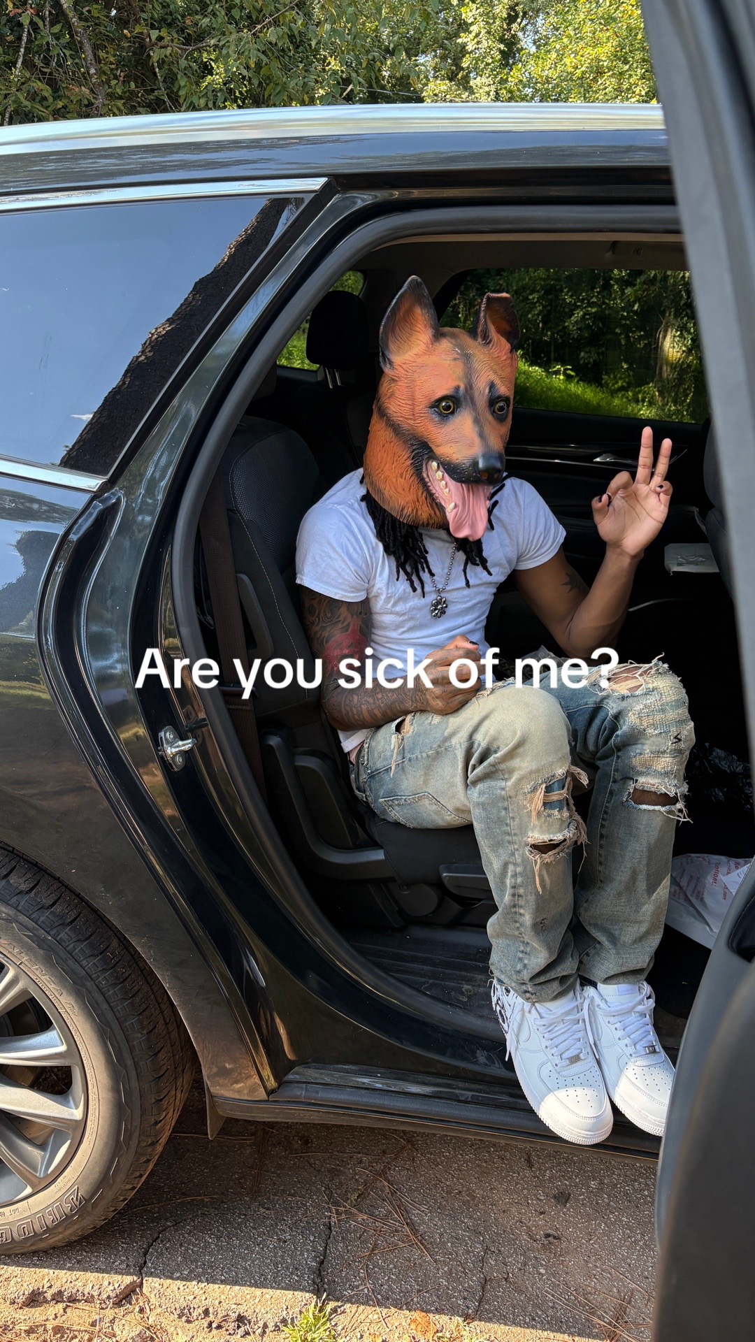@️