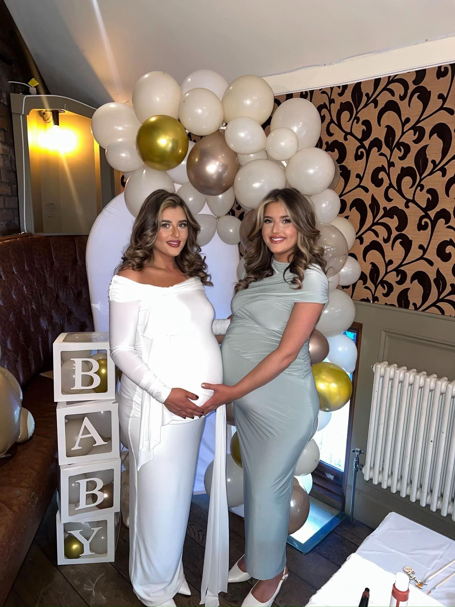 @Pregnant Twins