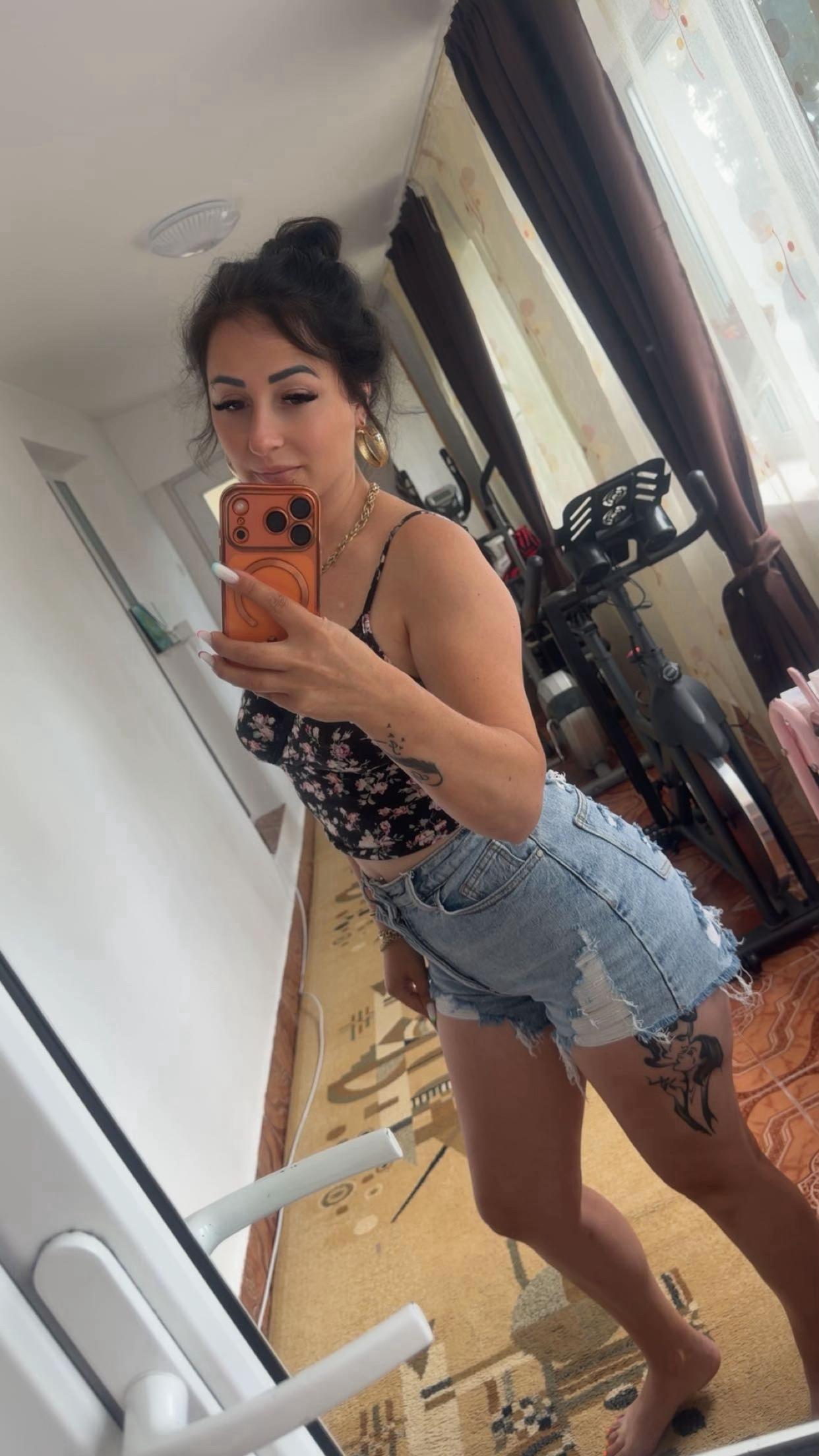 @Loredana ❤️Bruneta