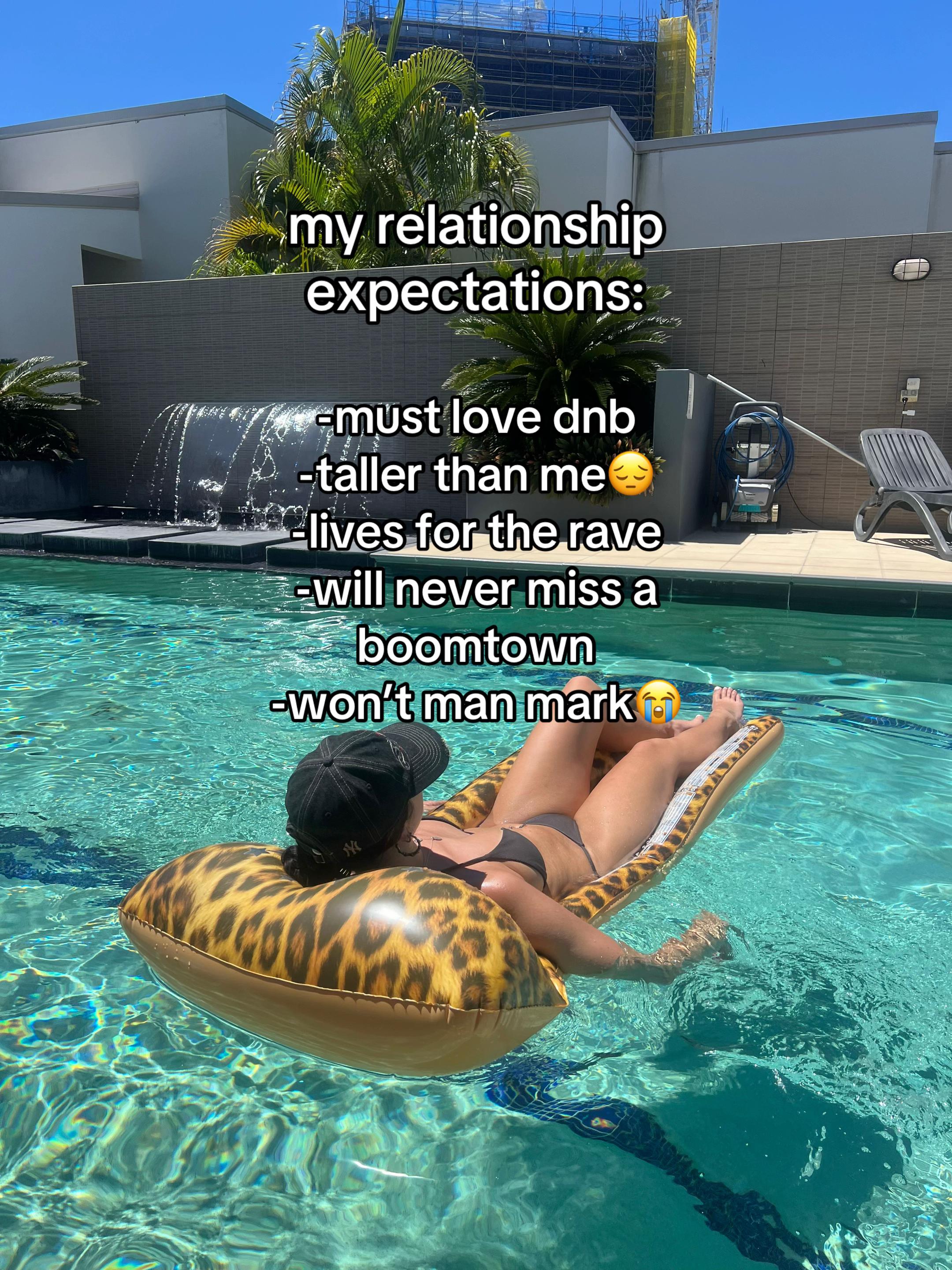 @chloe🤟