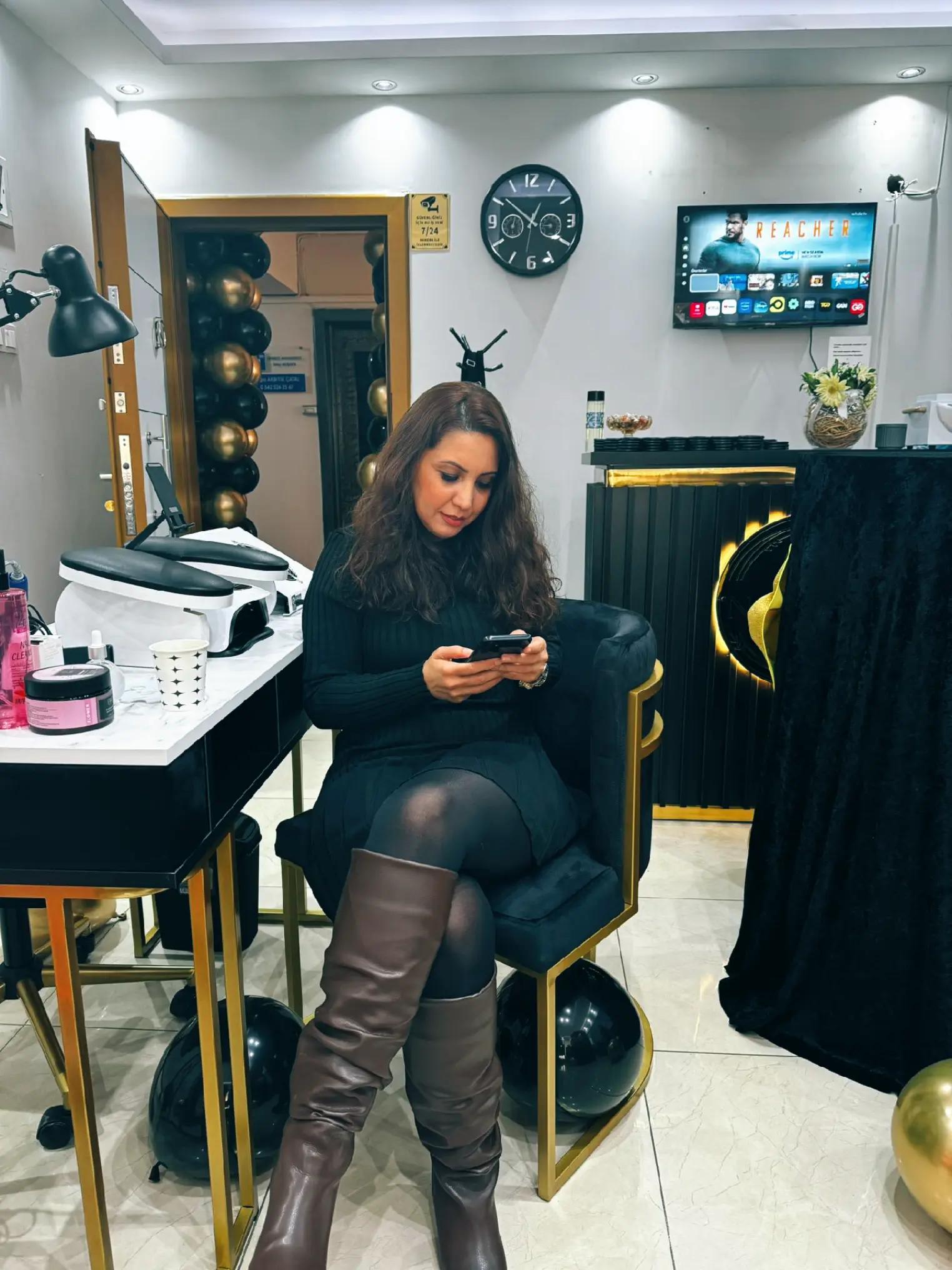 @&Ccedil;iğdem Şenocak ރ