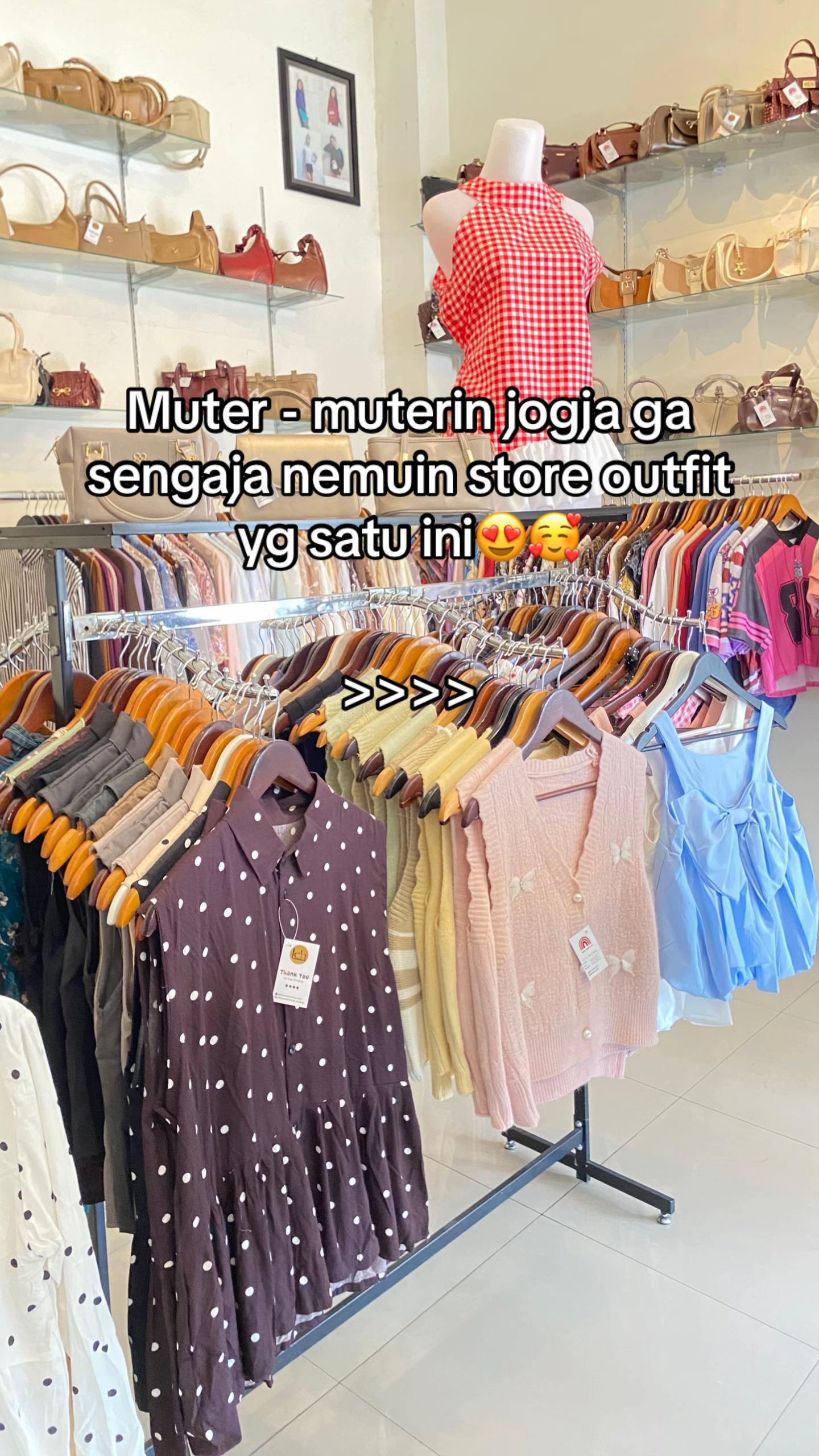 @Ichaandenishop_store