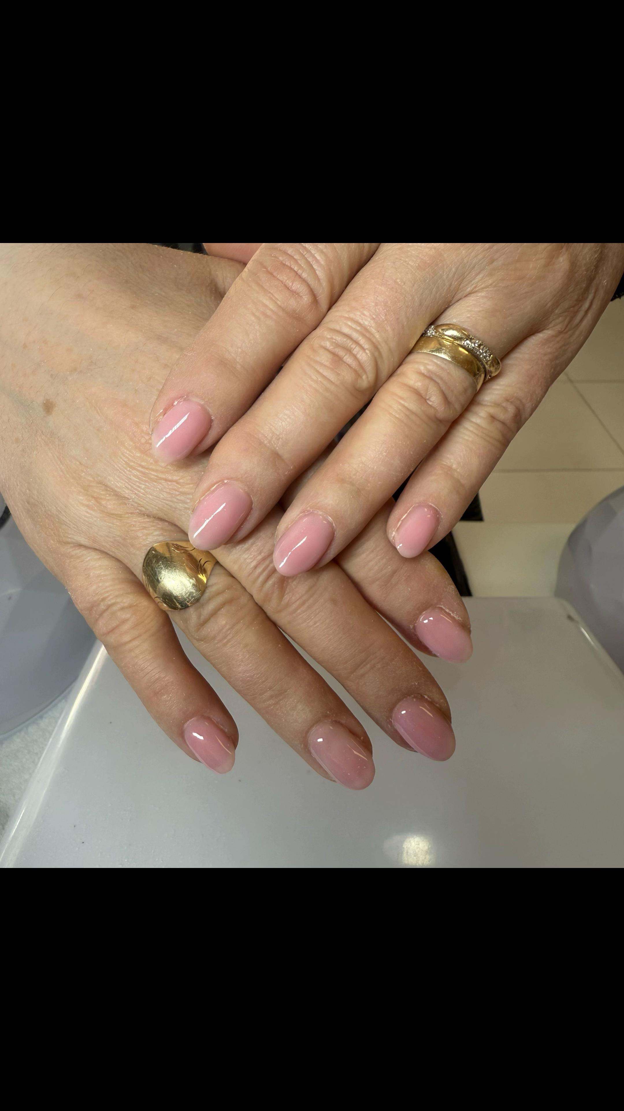 @Nails_by_Gana