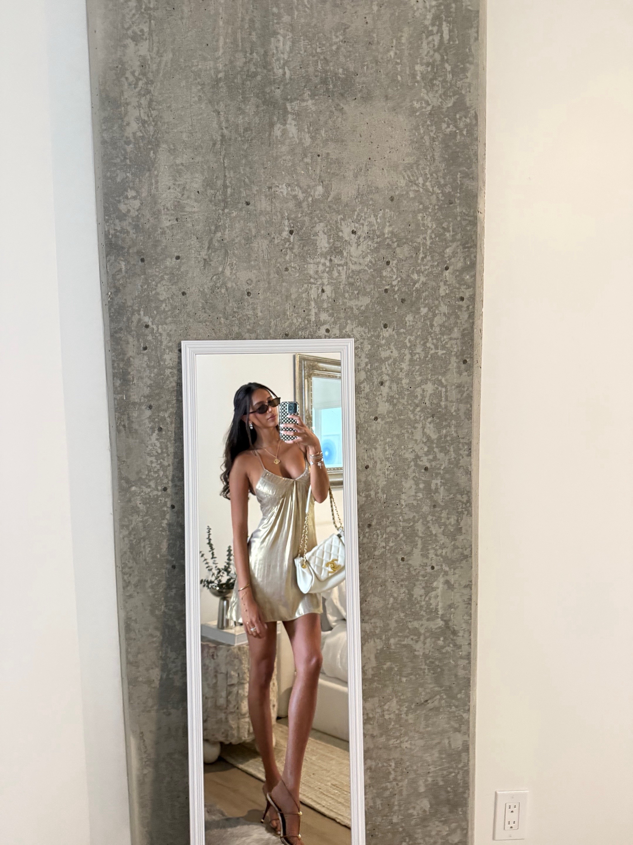 @Lolamanuel