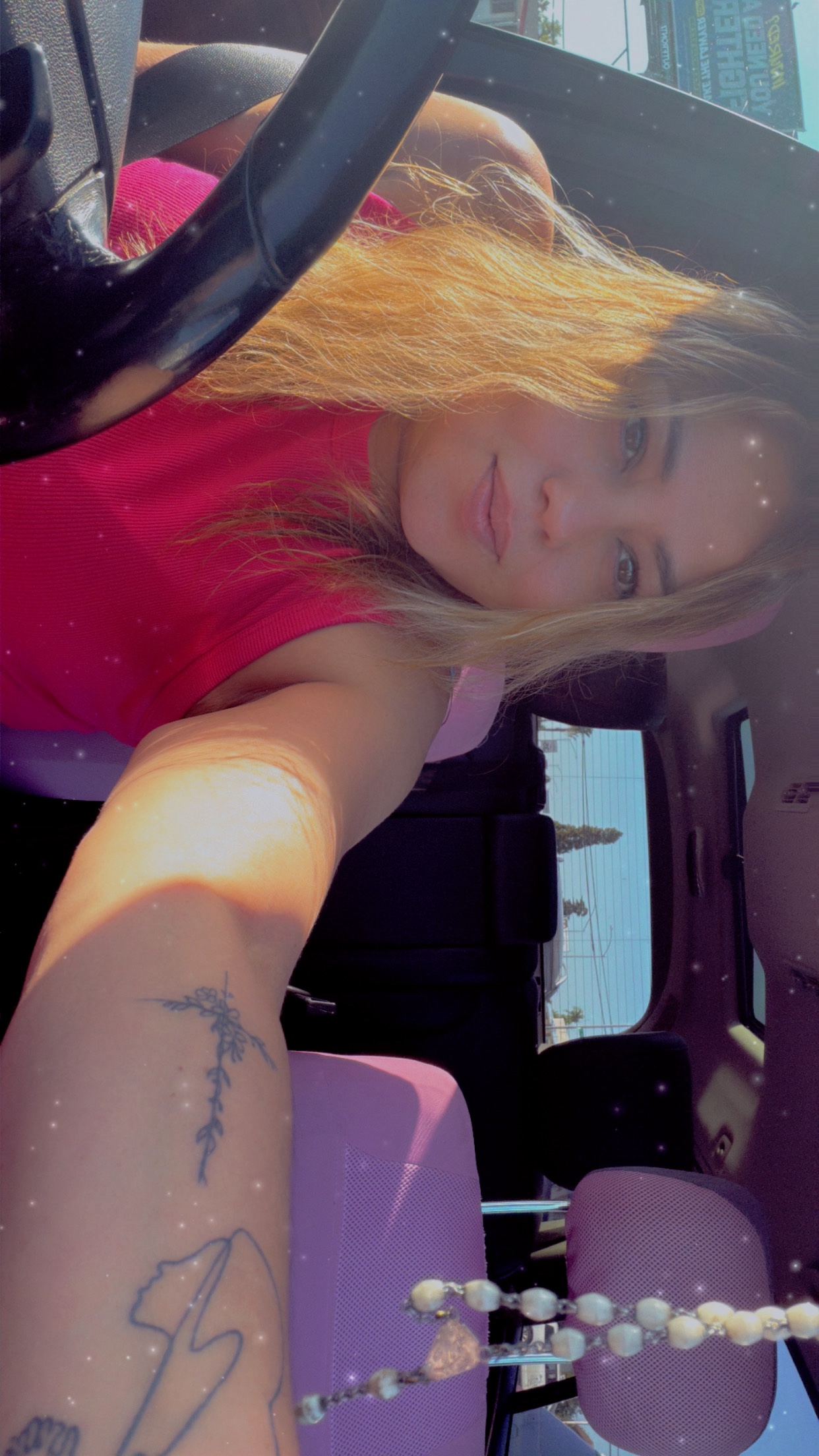 @PrettyMzVee559