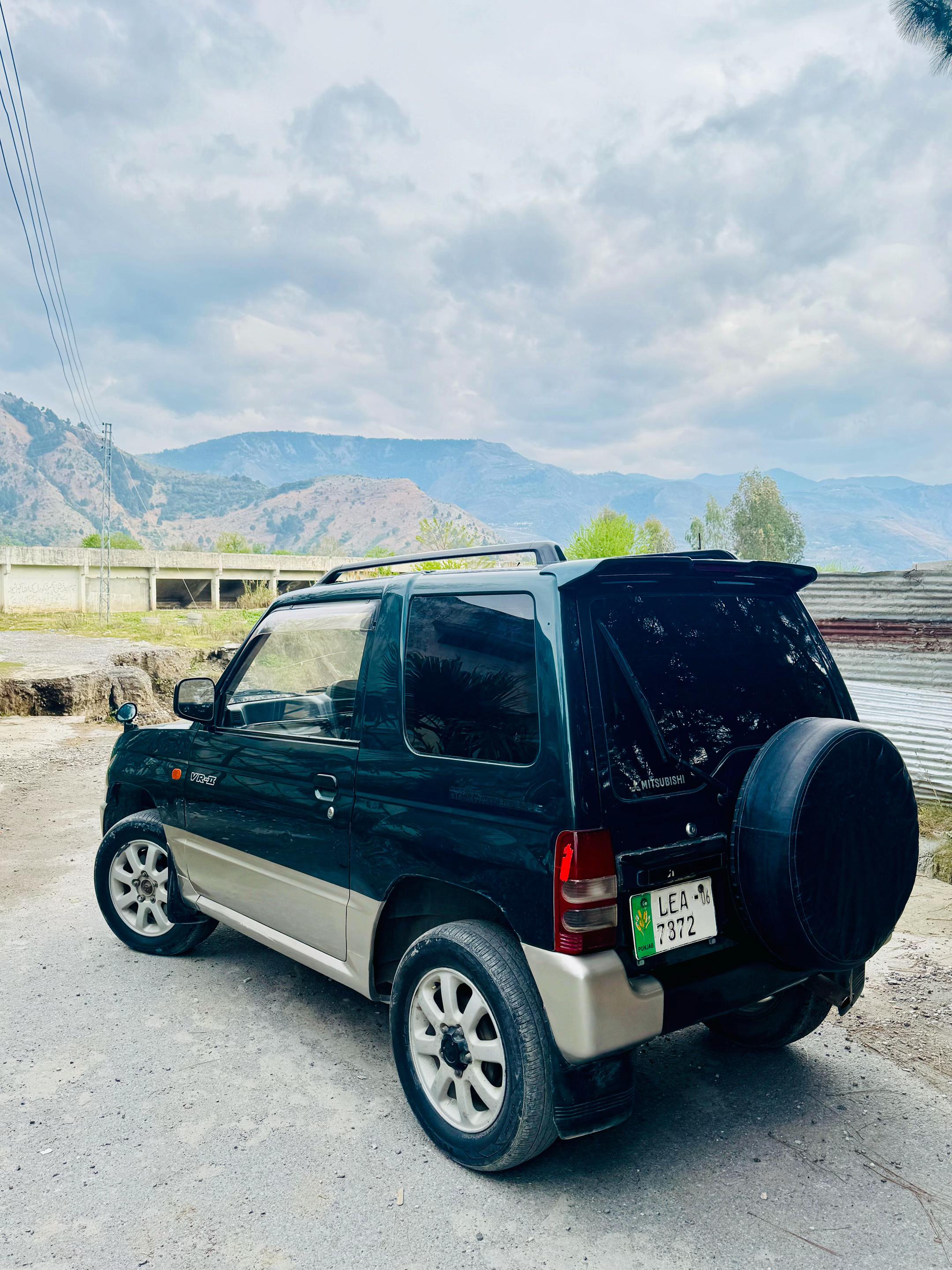 @FourWheels.com
