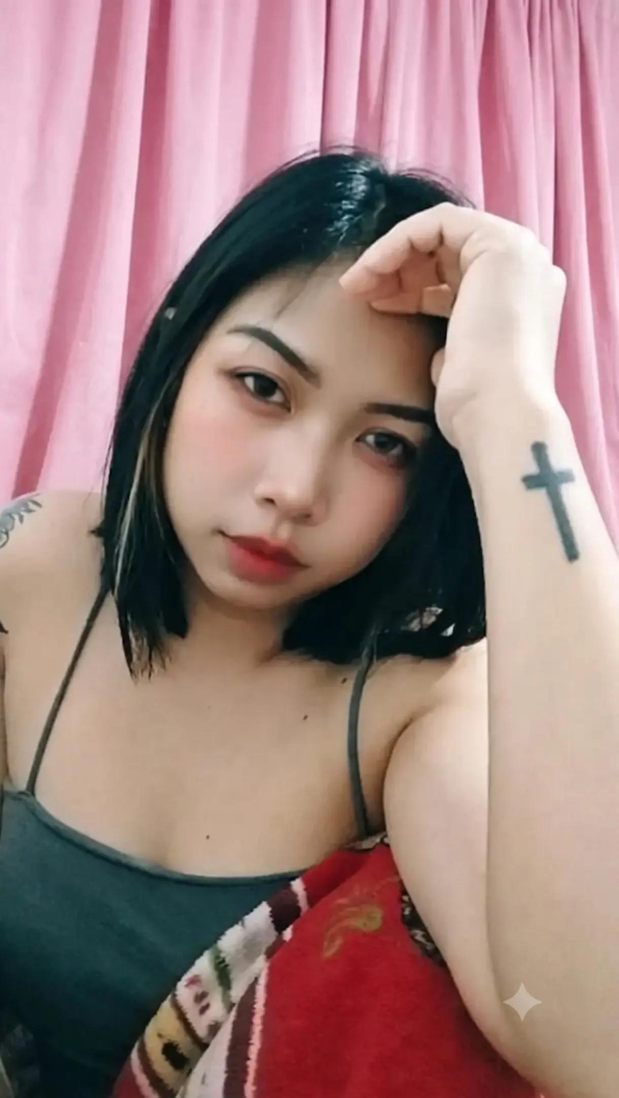 @freyahlopez