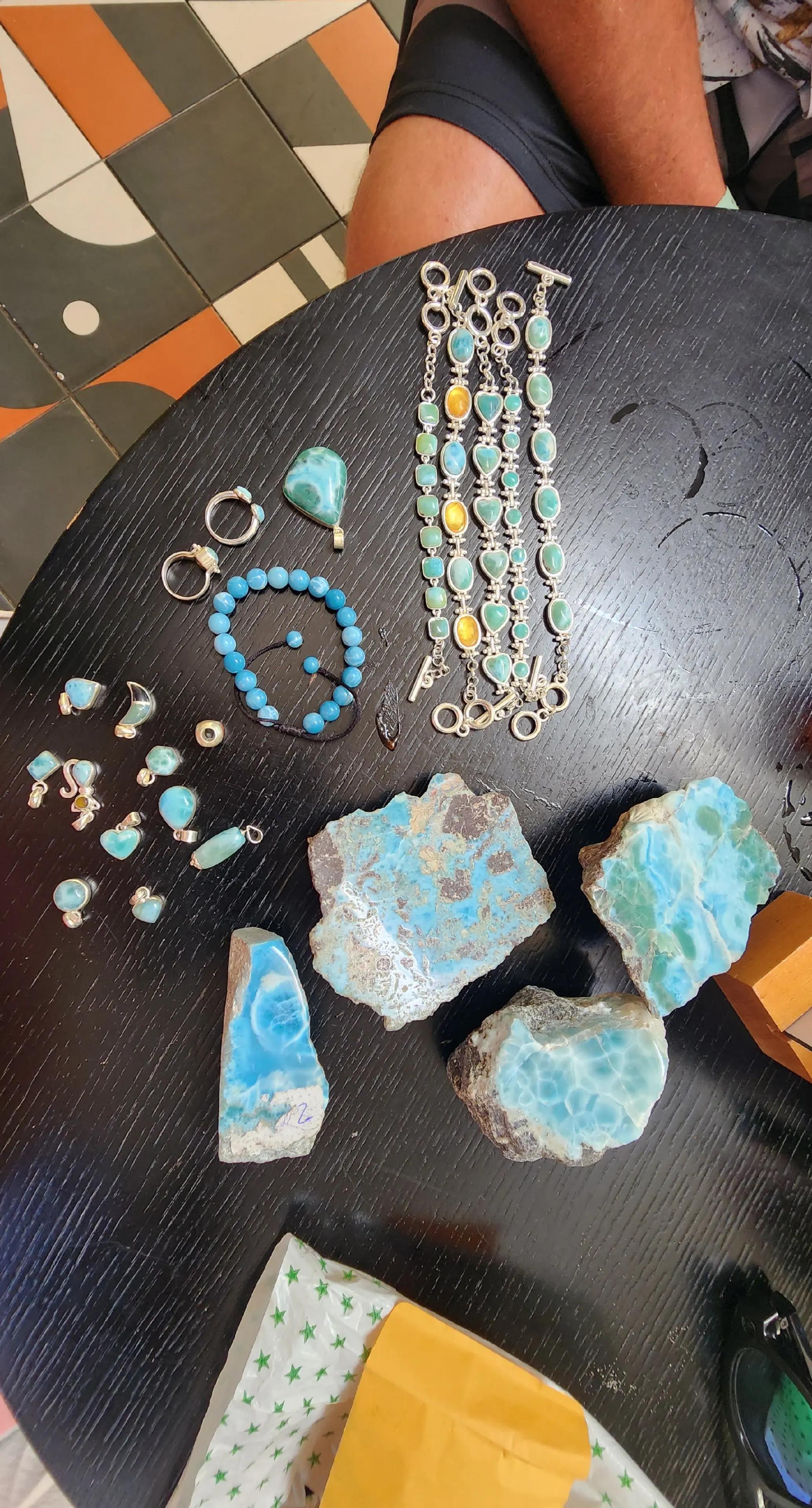 @Hidden Gem Rock Shop & Museum