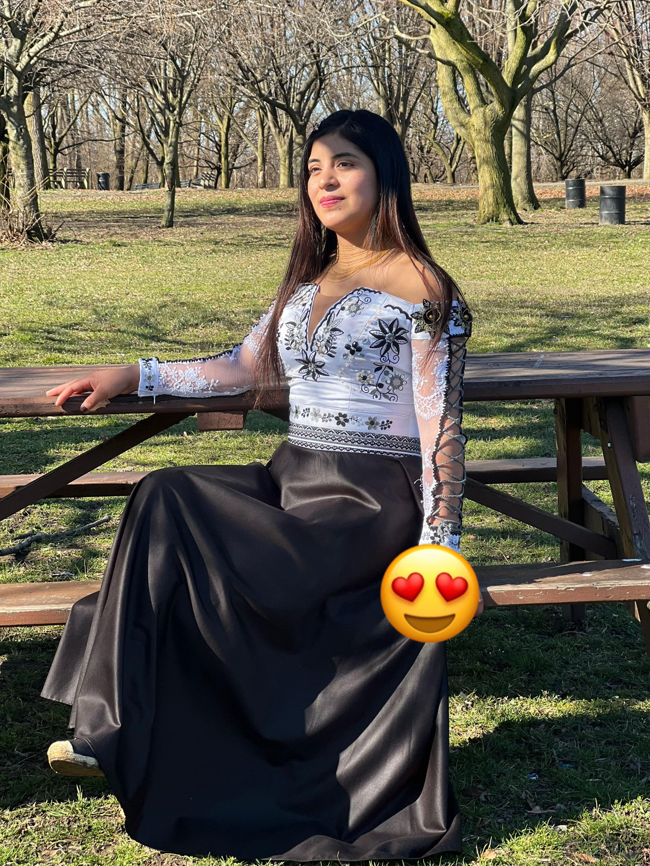 @🍀Elvitha💕🌺