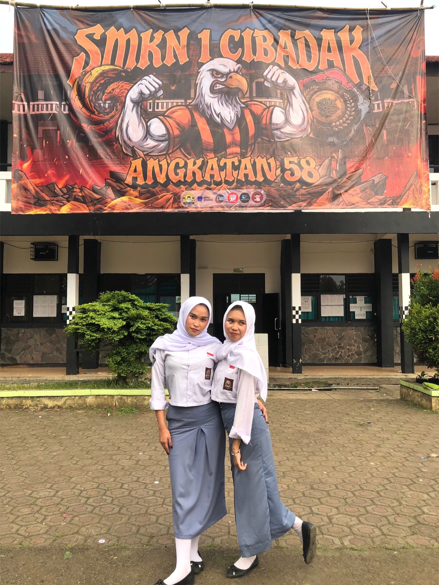 @windyy