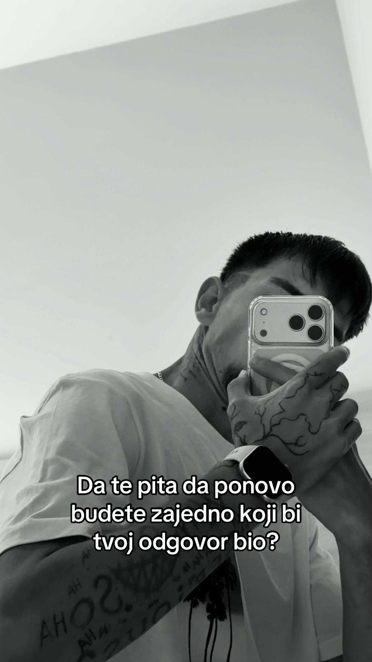 @Moćni