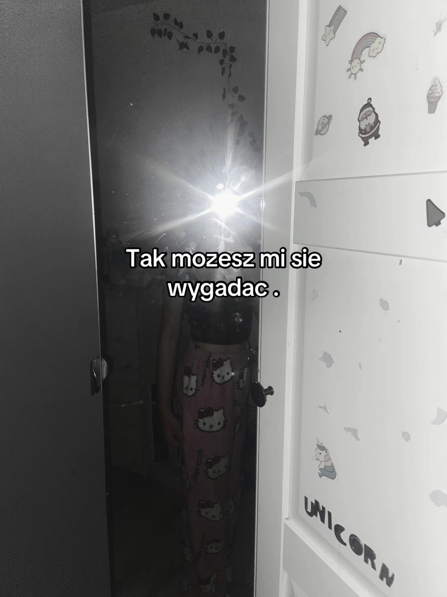 @🎧❤️&zwj;🩹