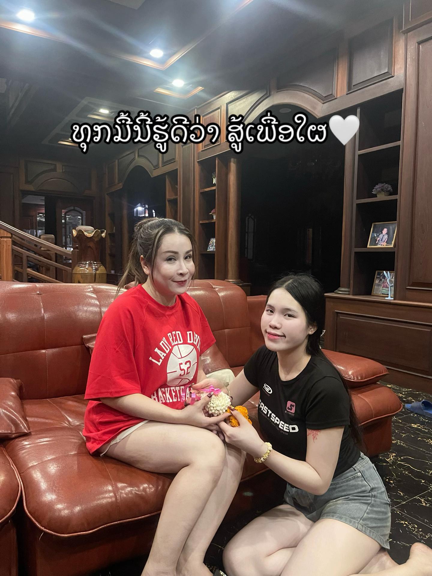 @𝐌𝐨𝐧𝐞𝐲