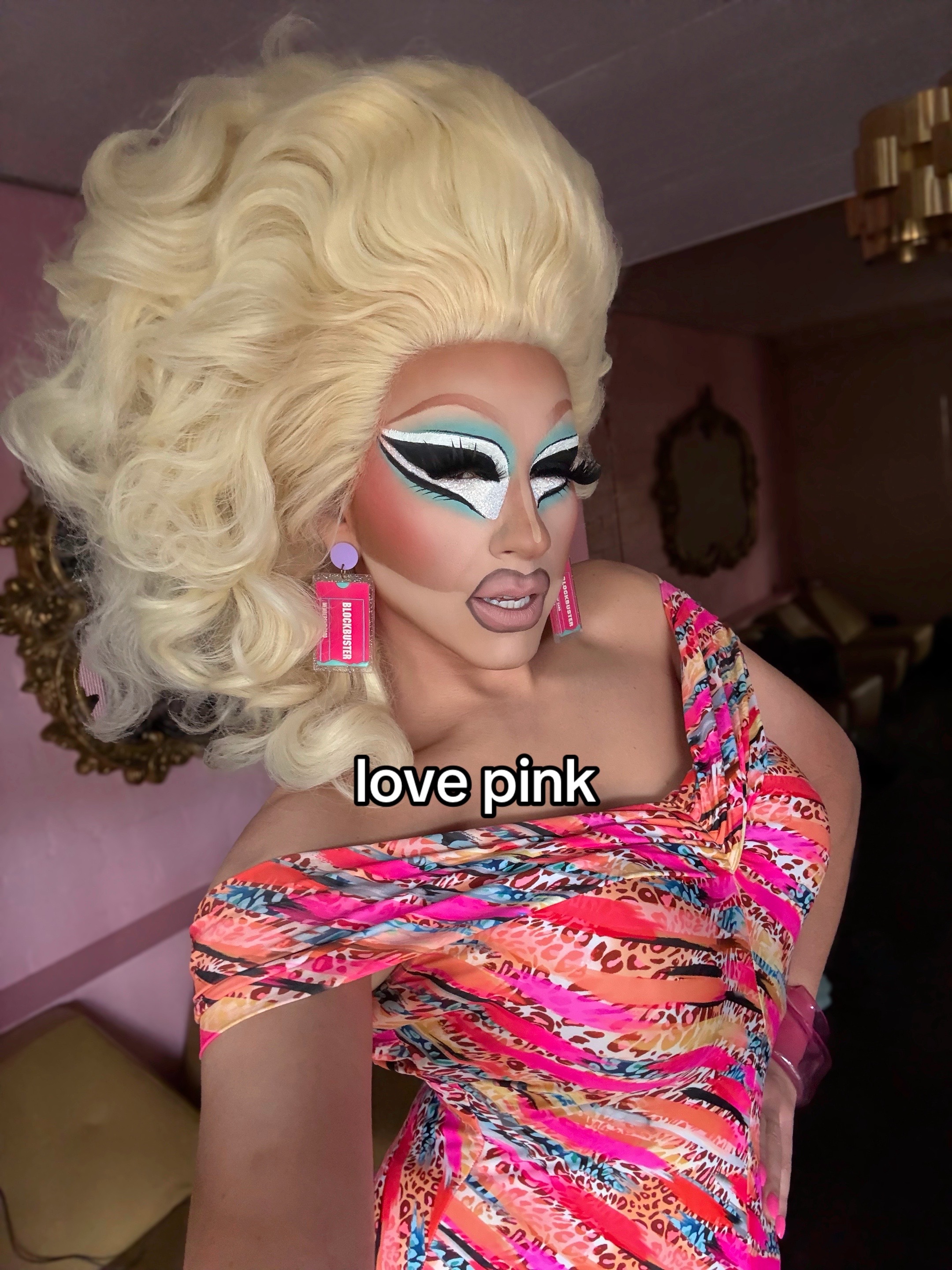@trixiemattel