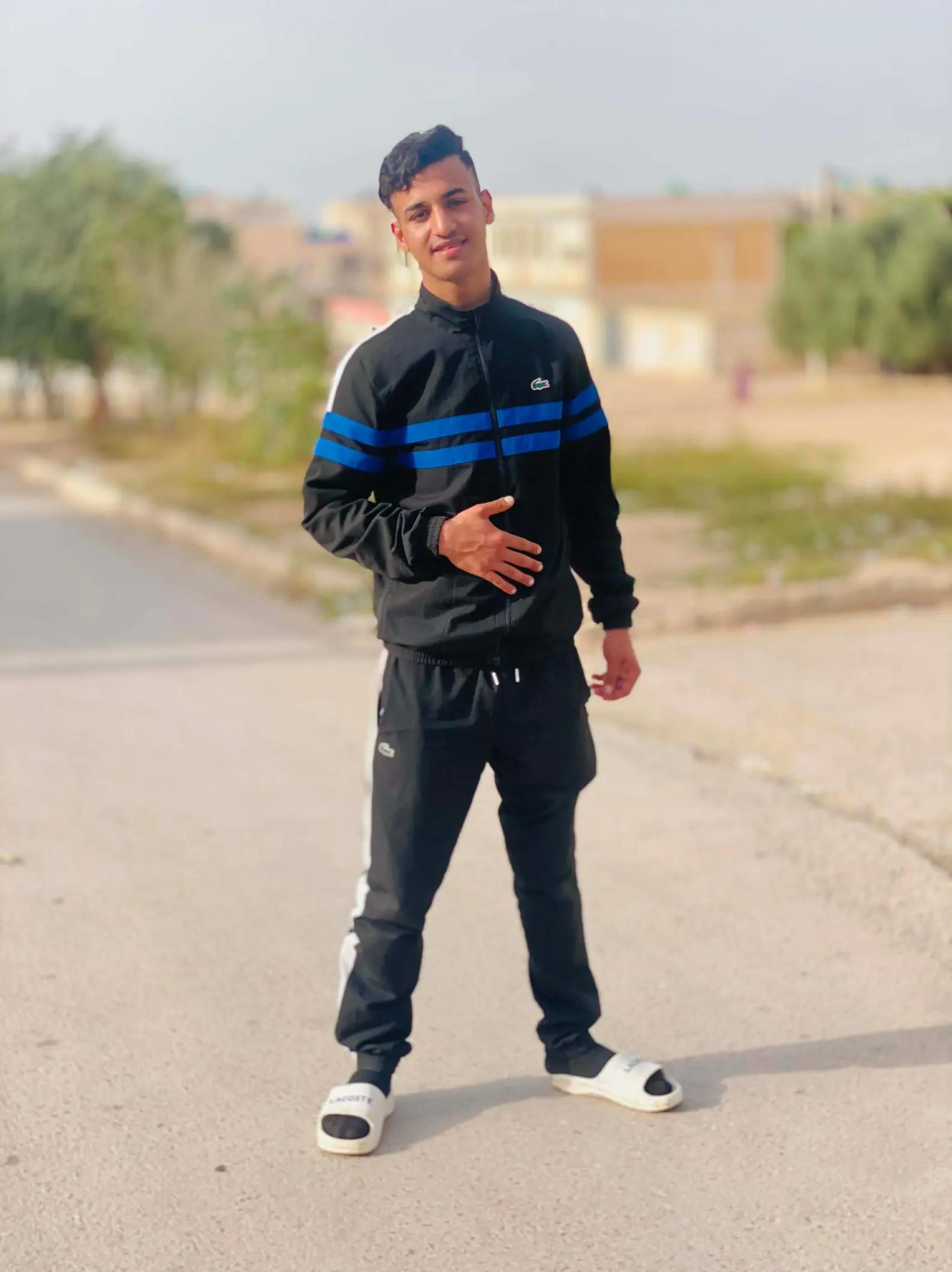 @♥️matiti💋Sigliya🫅🇩🇿