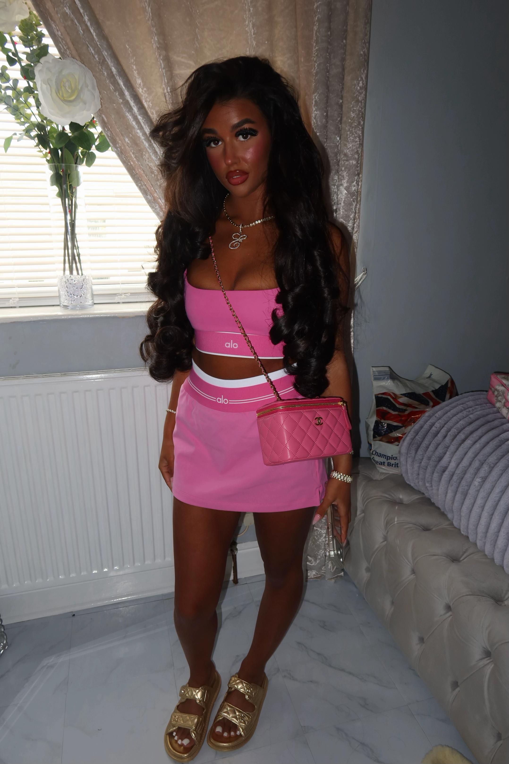 @ellalouiseglover