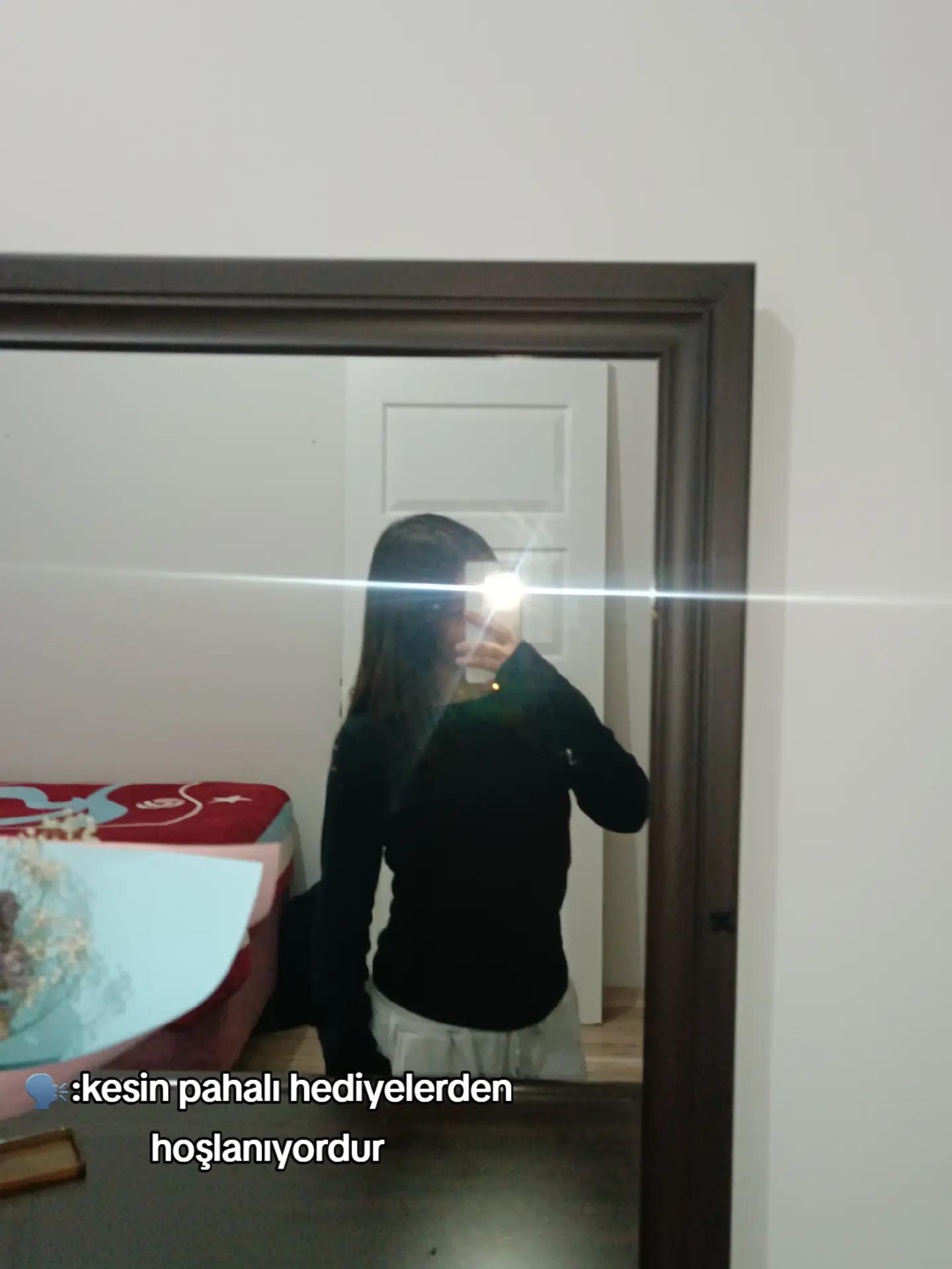 @𝒮𝐞𝐧𝐚