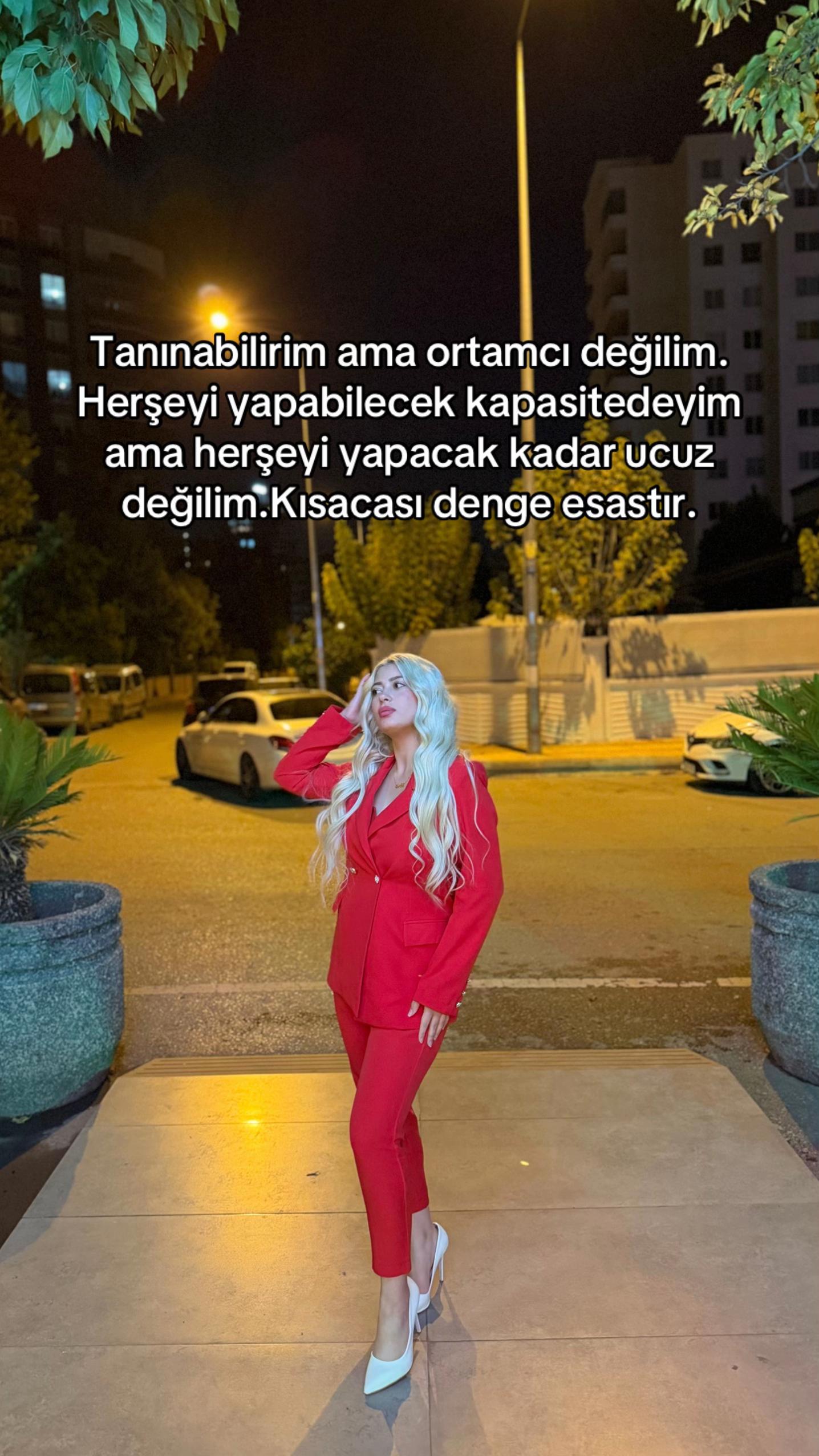 @𝐏𝐞𝐥𝐝𝐚💋