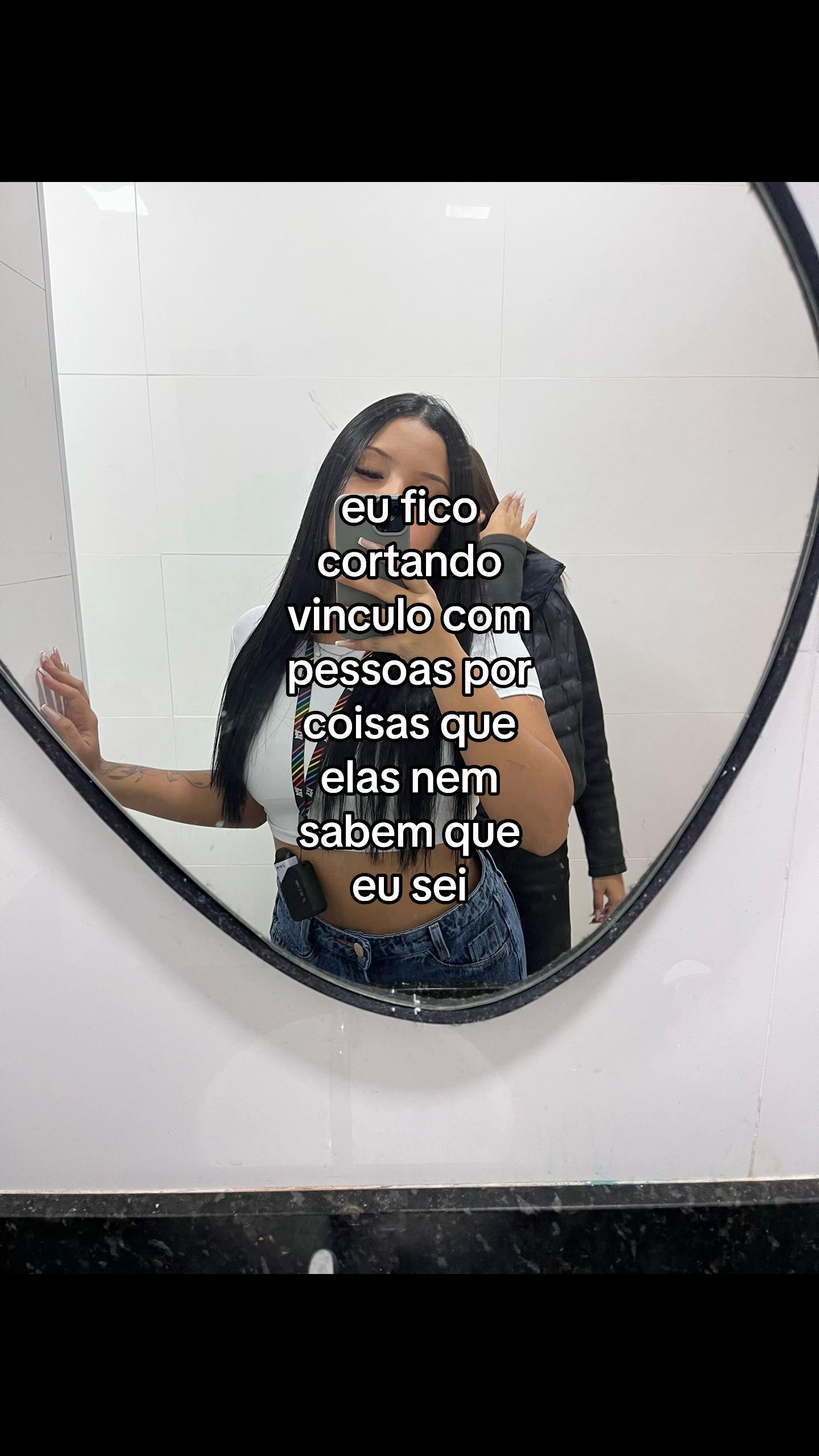 @𝐸🎀