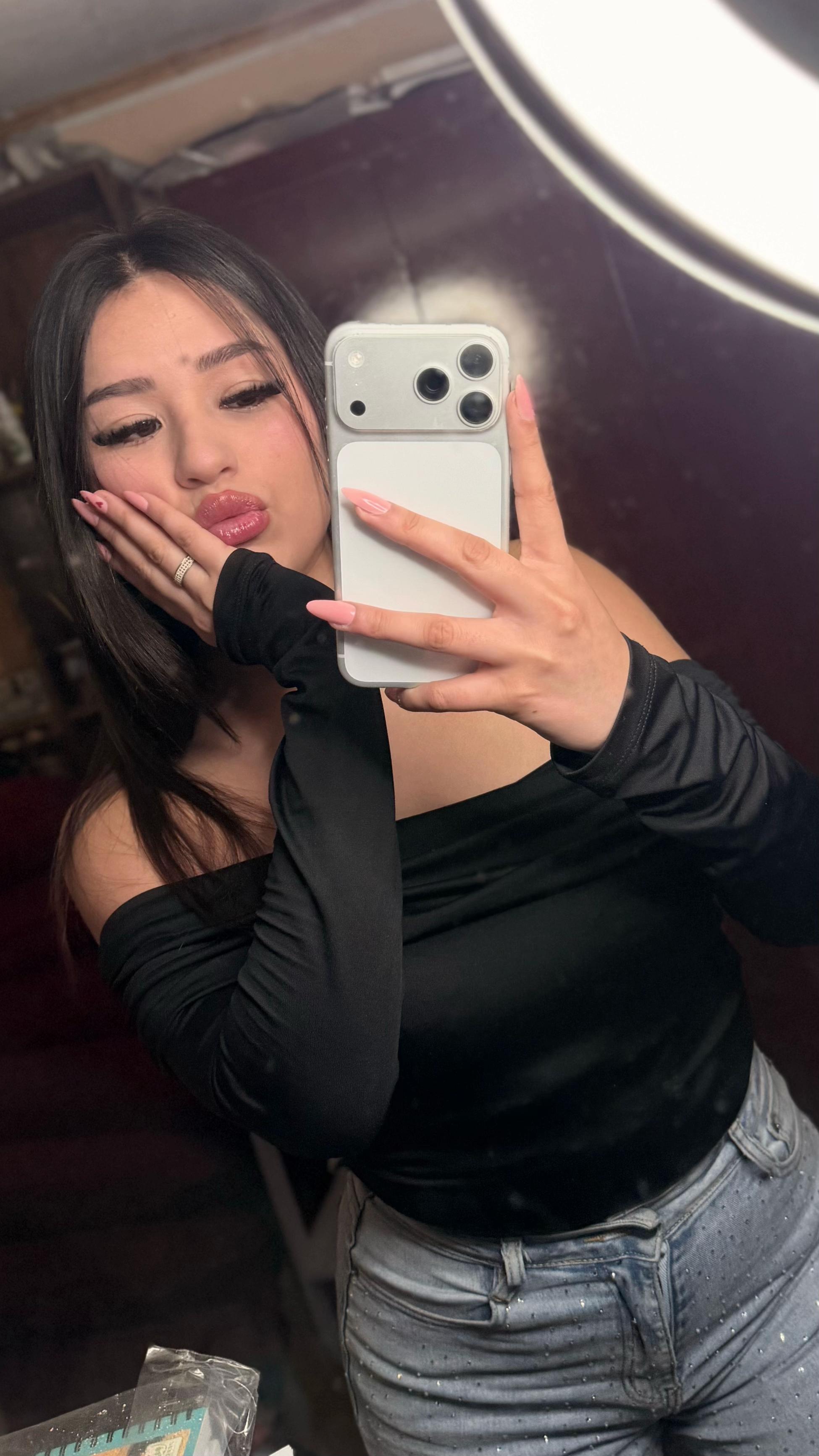@𝑀𝑎𝑒$𝑡𝑟𝑒𝑙𝑙𝑦