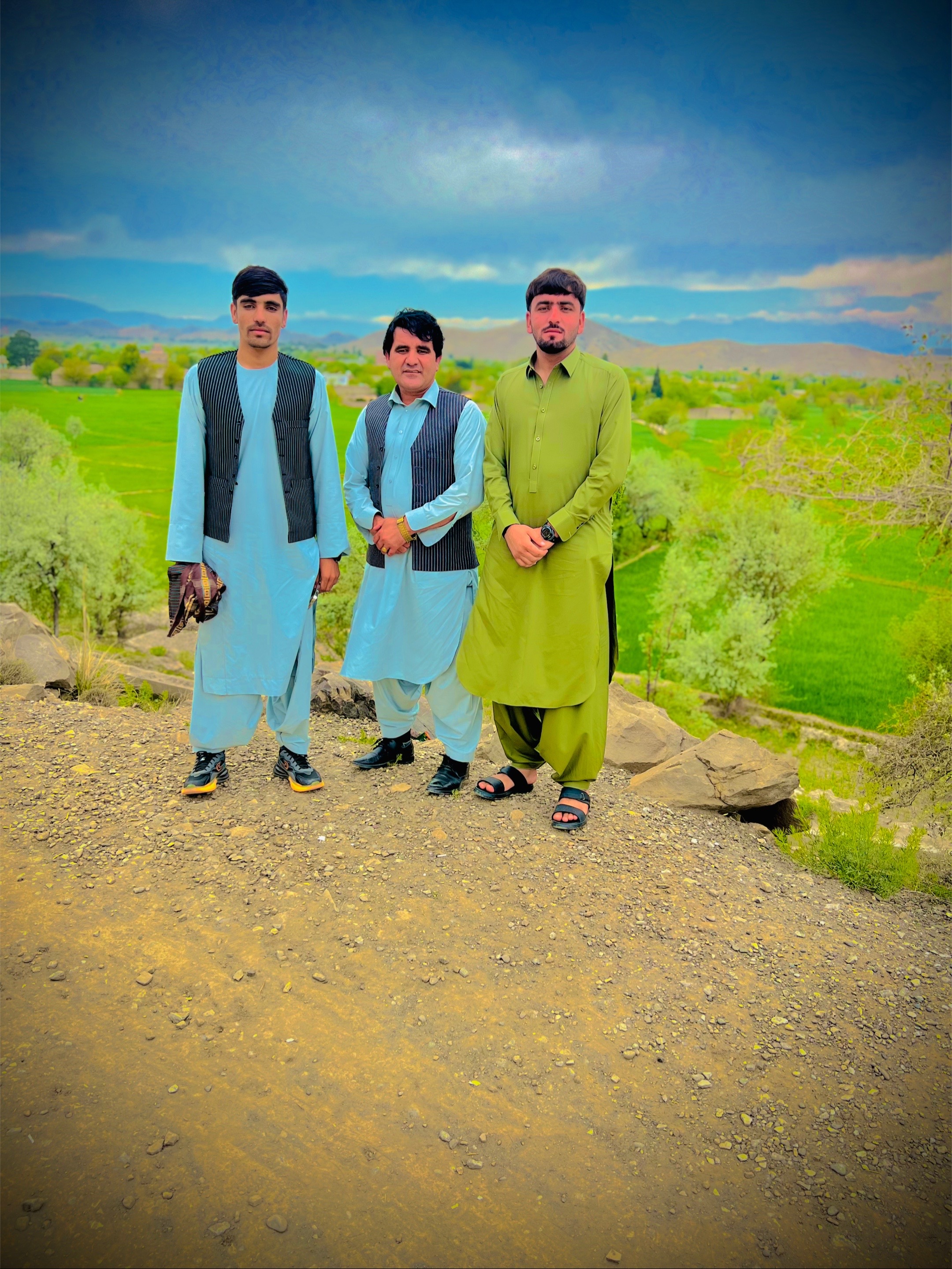 @Almar Khan