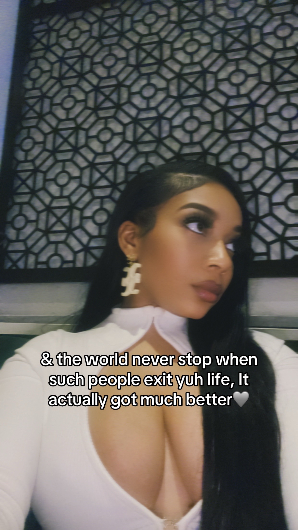 @SHIMMERGLOWKLOSET