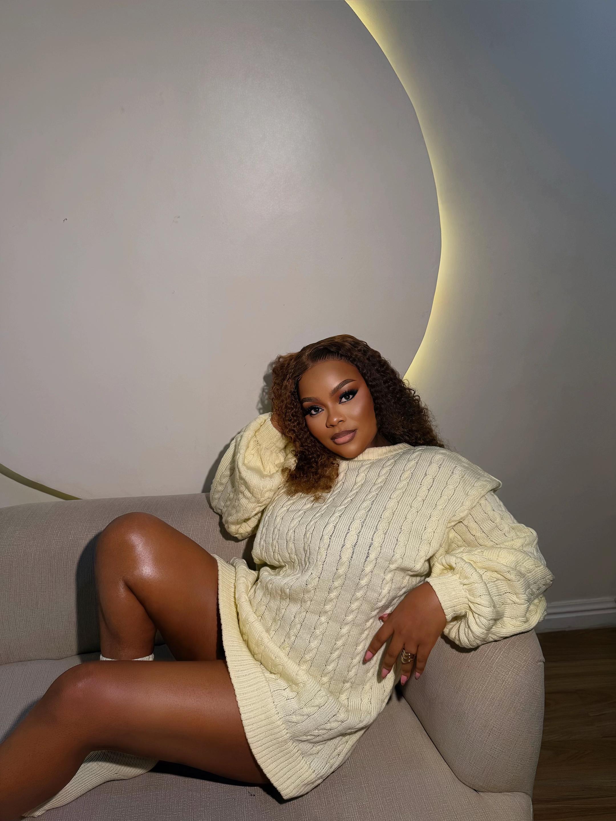 @Unique Knitwears 🧶